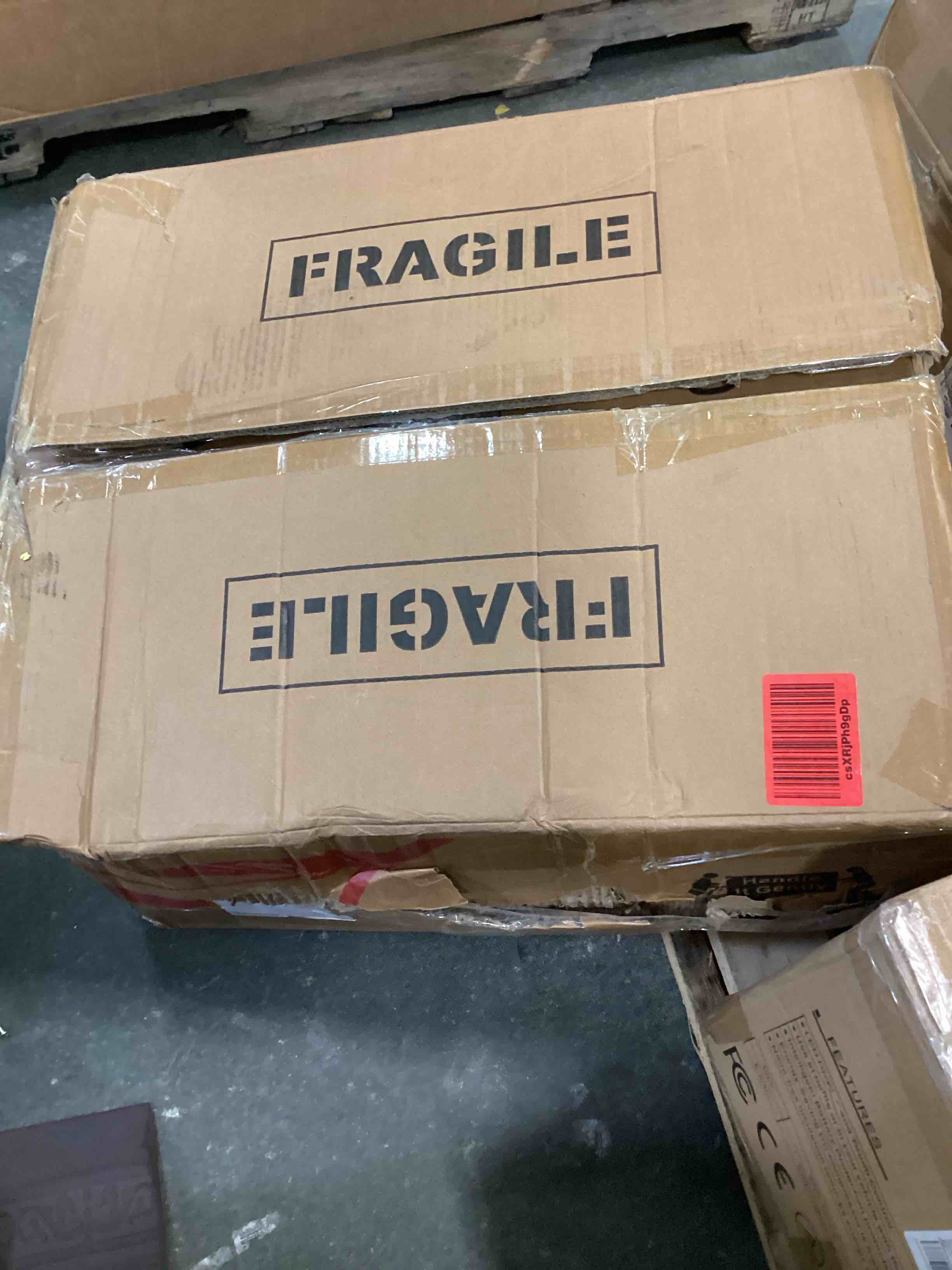 https://s3.amazonaws.com/lotting-images-prod/bidfta/RED6508172_1716571395102.jpeg