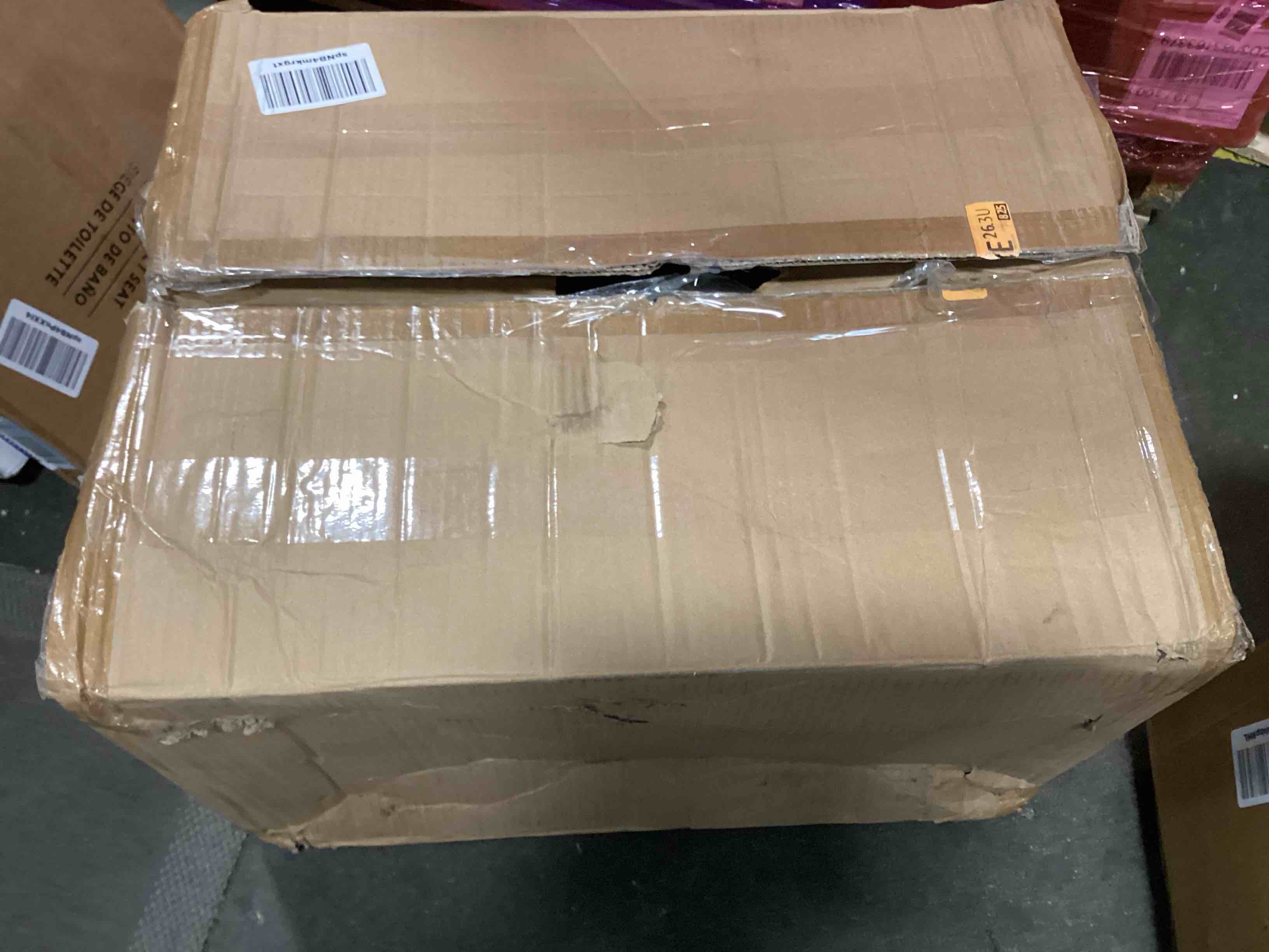 https://s3.amazonaws.com/lotting-images-prod/bidfta/RED6508519_1716925676085.jpeg