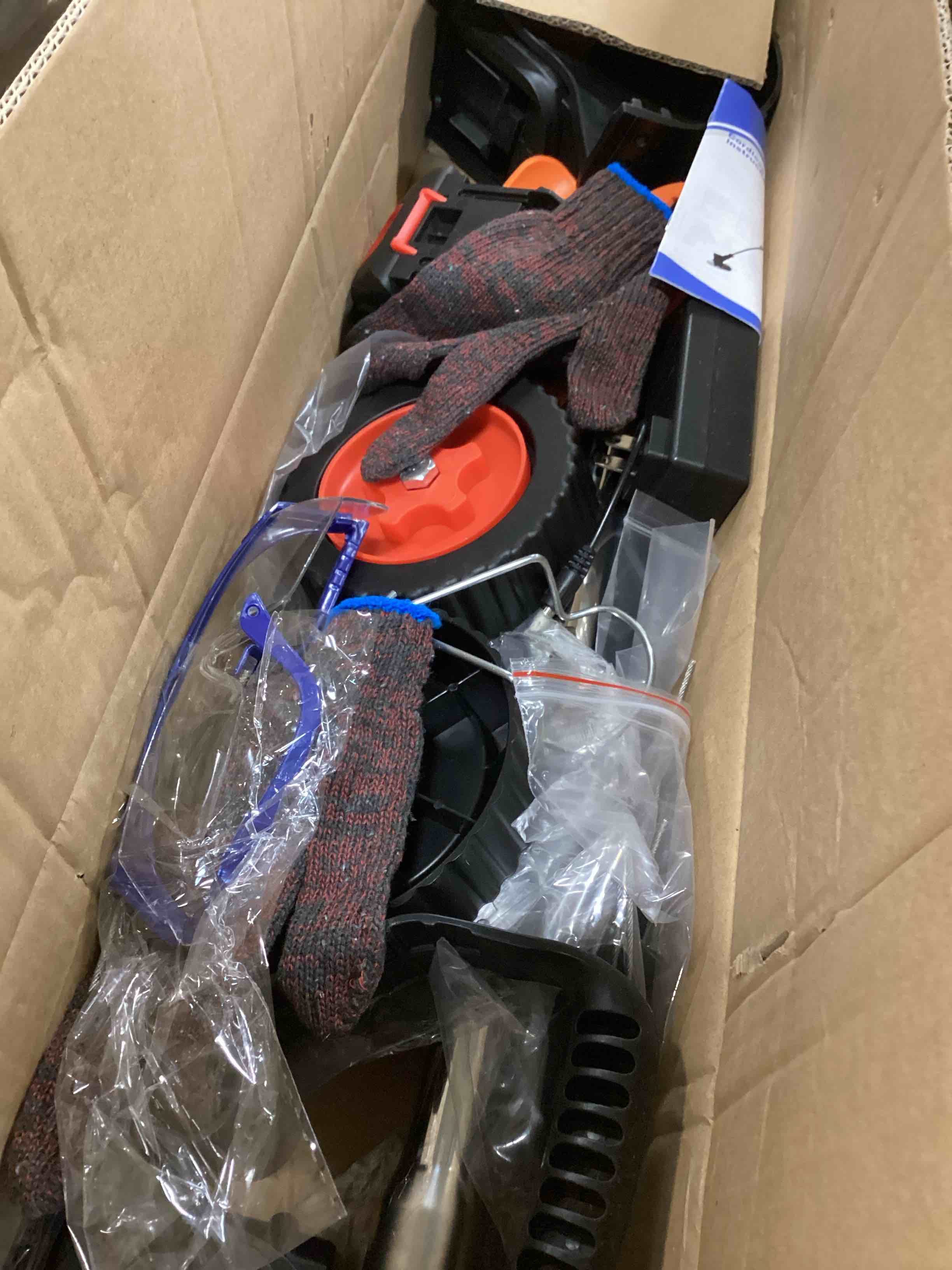 https://s3.amazonaws.com/lotting-images-prod/bidfta/RED6508722_1717006916502.jpeg