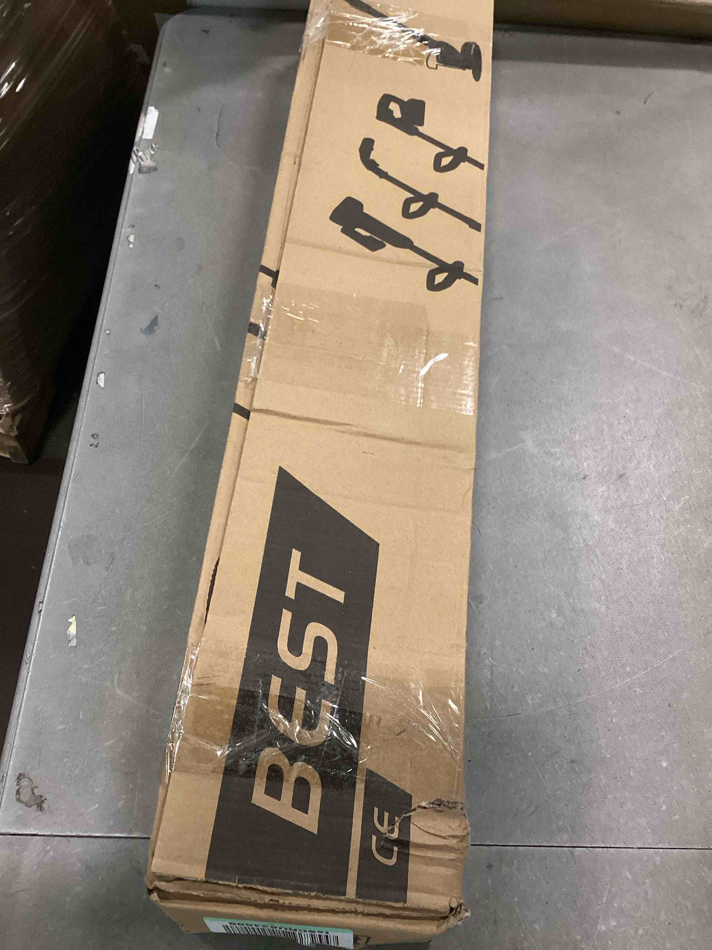 https://s3.amazonaws.com/lotting-images-prod/bidfta/RED6508722_1717006931969.jpeg