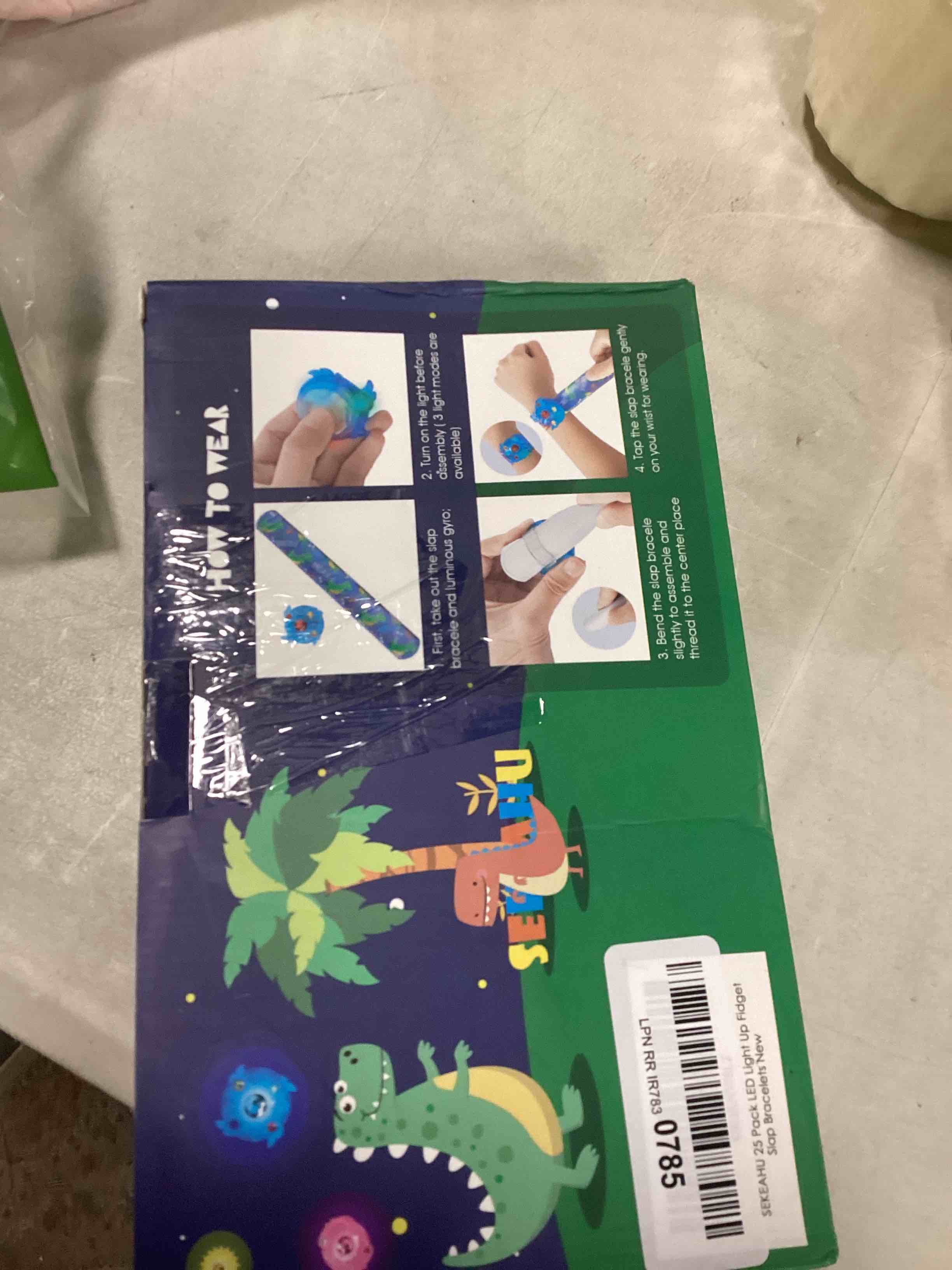 https://s3.amazonaws.com/lotting-images-prod/bidfta/RED6511835_1717079403395.jpeg