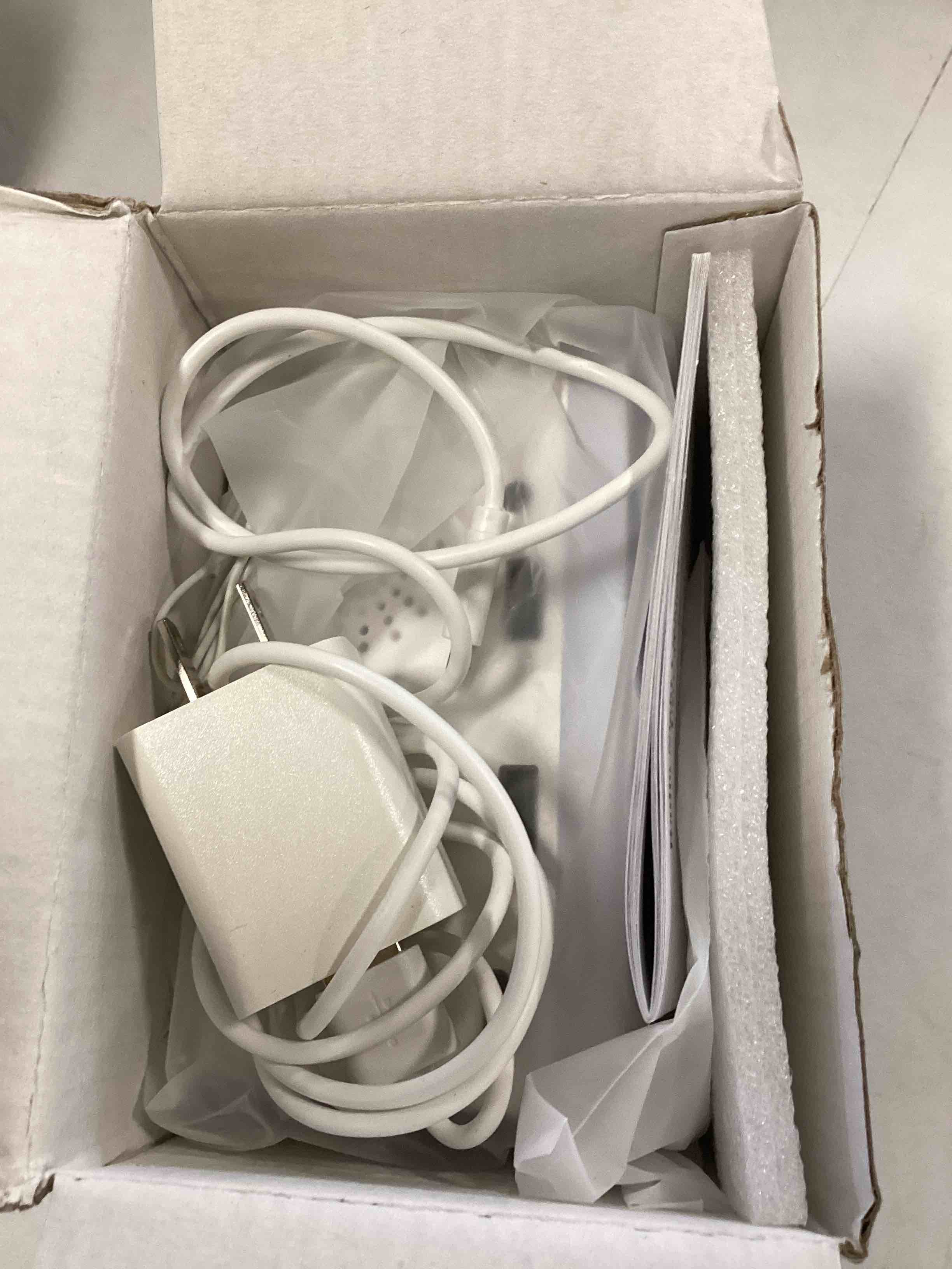 https://s3.amazonaws.com/lotting-images-prod/bidfta/RED6512185_1718367266772.jpeg