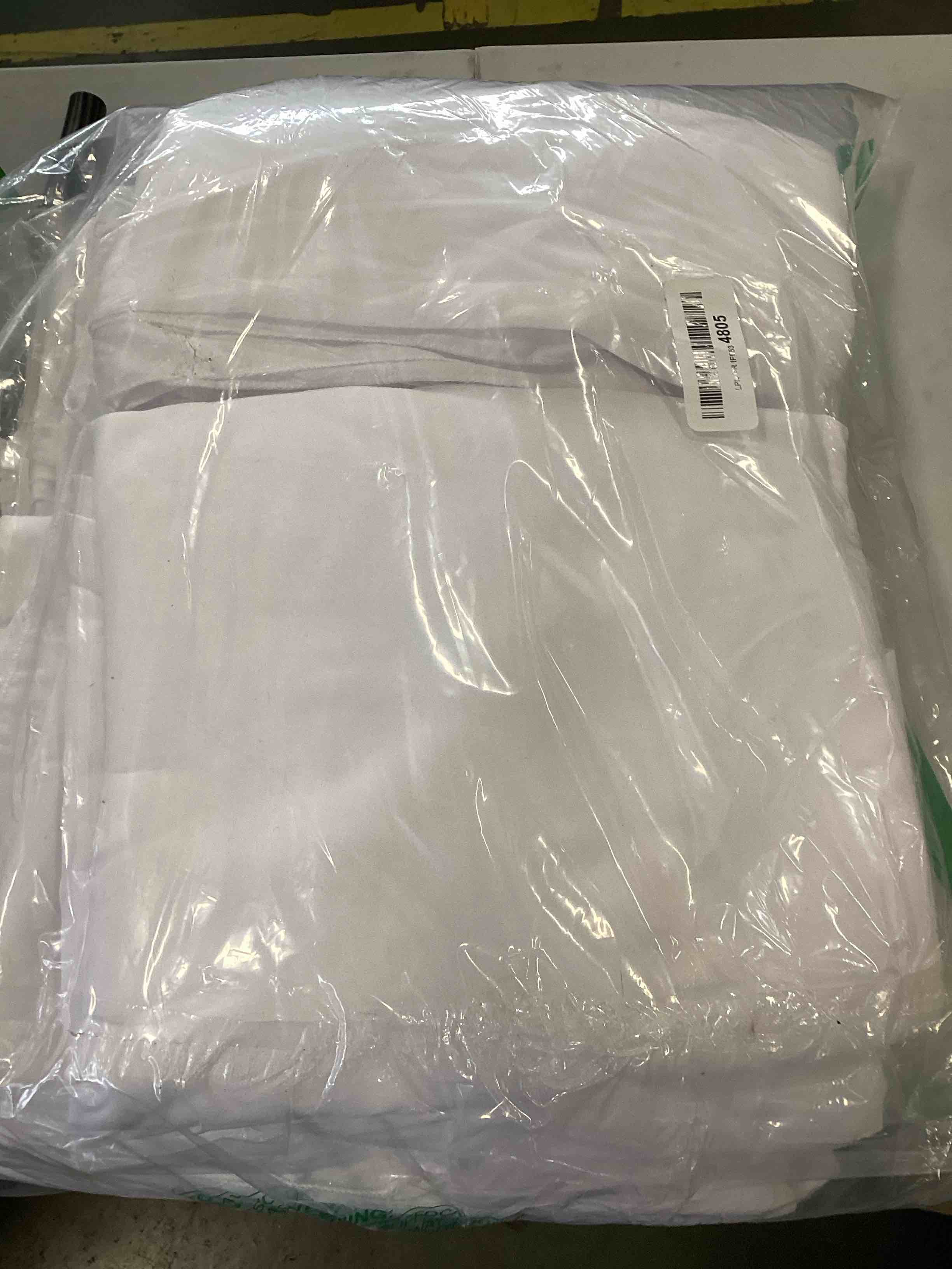 https://s3.amazonaws.com/lotting-images-prod/bidfta/RED6512222_1718369508740.jpeg