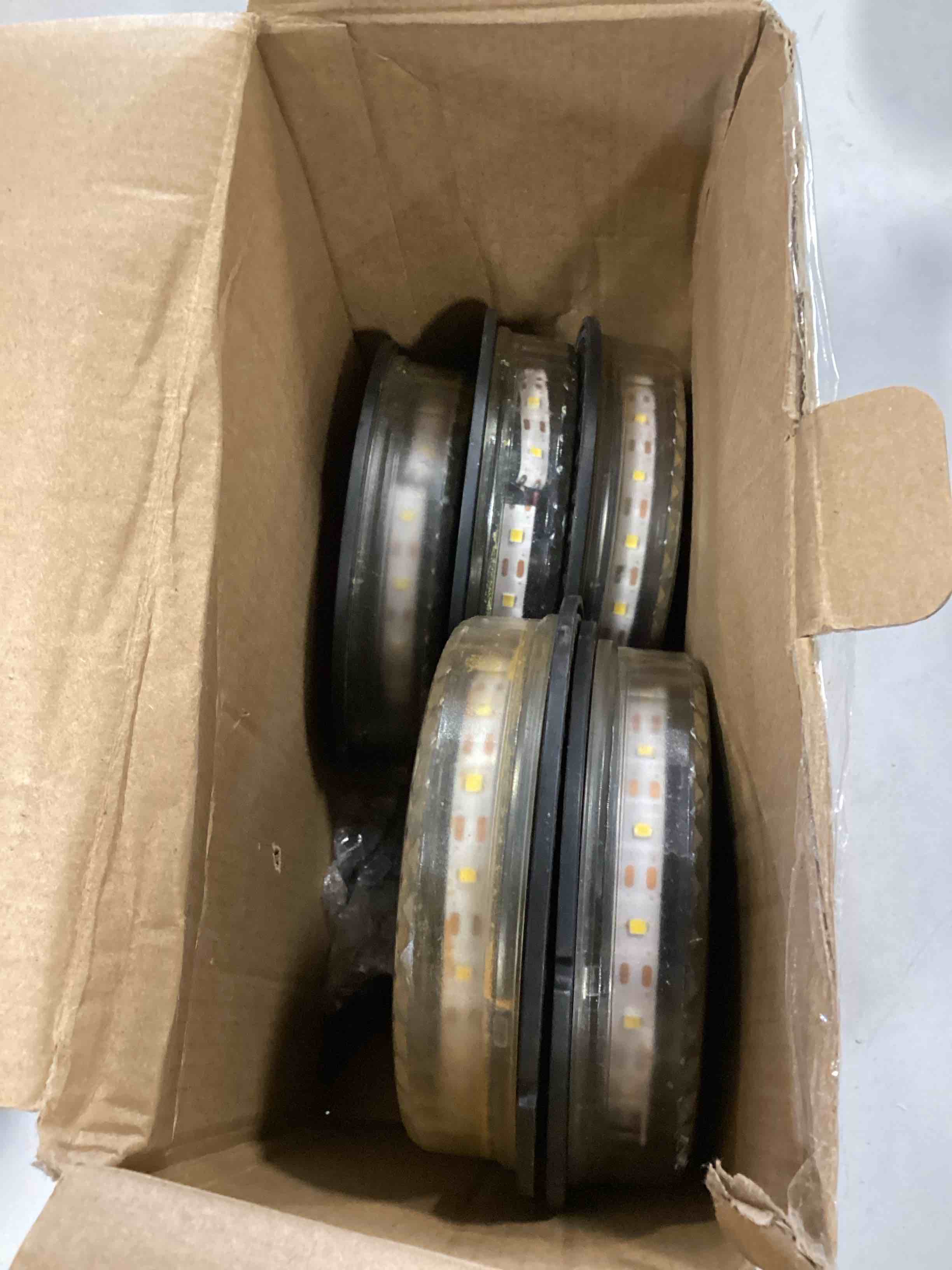 https://s3.amazonaws.com/lotting-images-prod/bidfta/RED6512235_1718370849785.jpeg