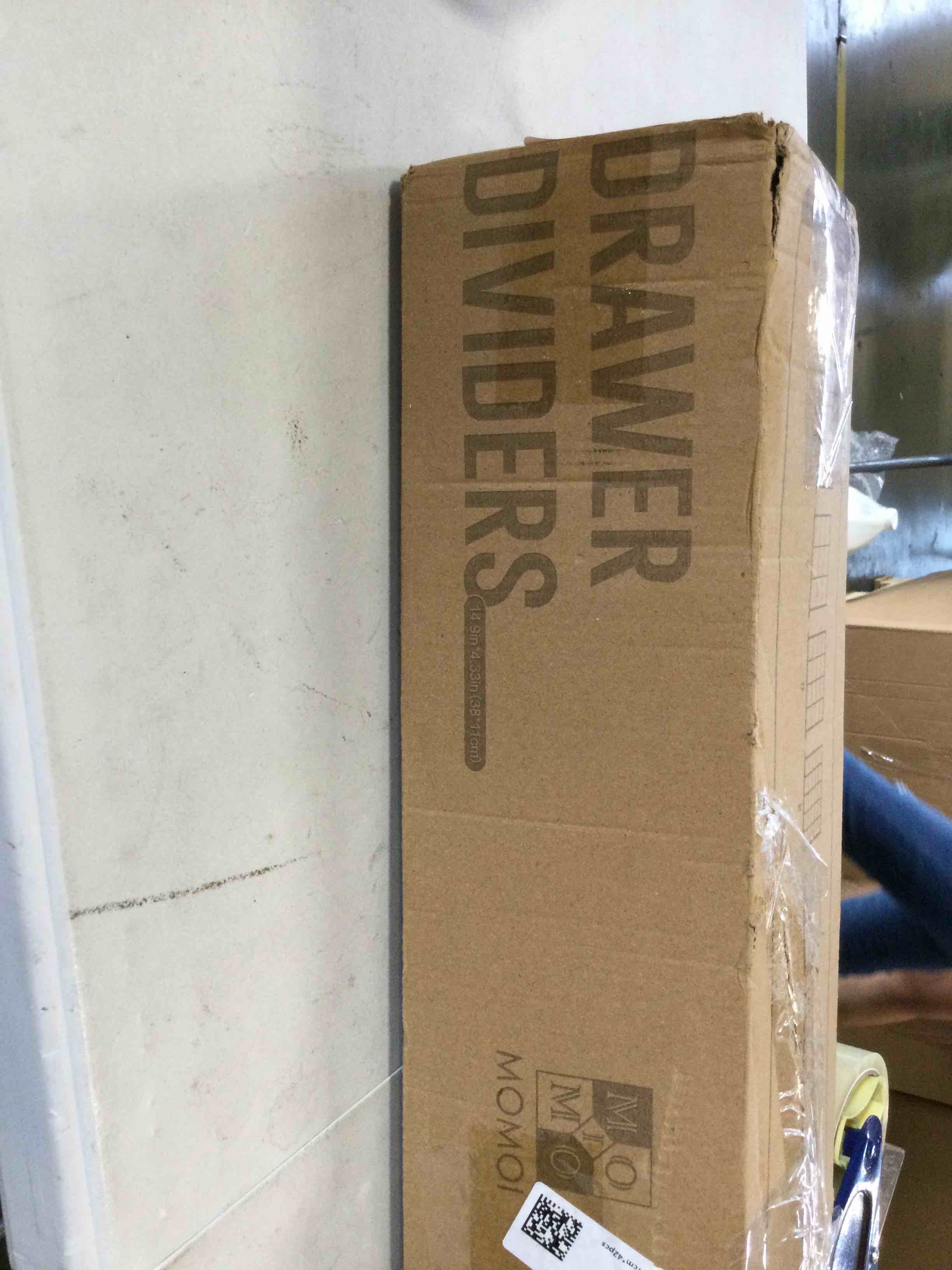 https://s3.amazonaws.com/lotting-images-prod/bidfta/RED6513365_1718833296180.jpeg