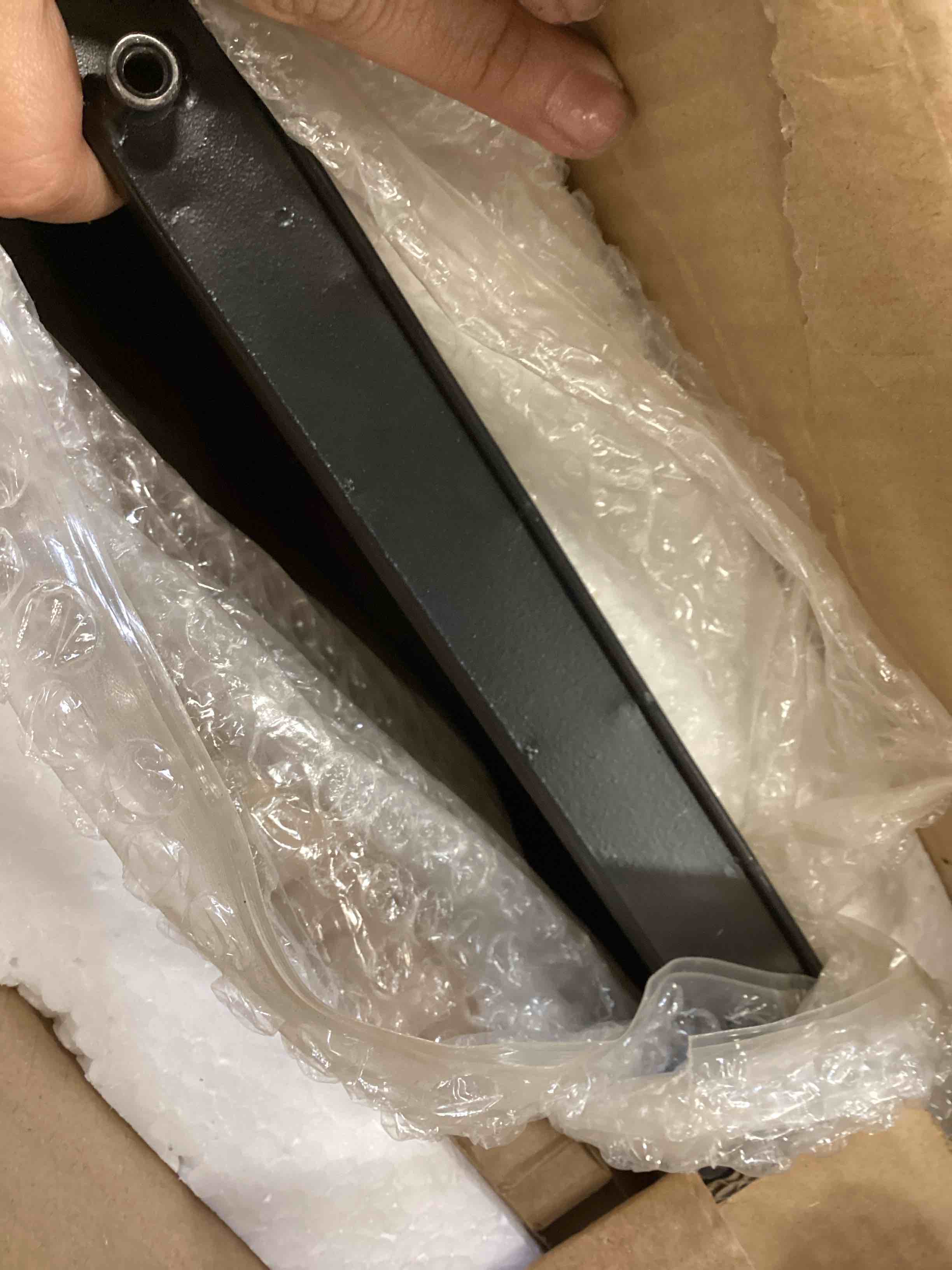 https://s3.amazonaws.com/lotting-images-prod/bidfta/RED6513511_1718044359878.jpeg