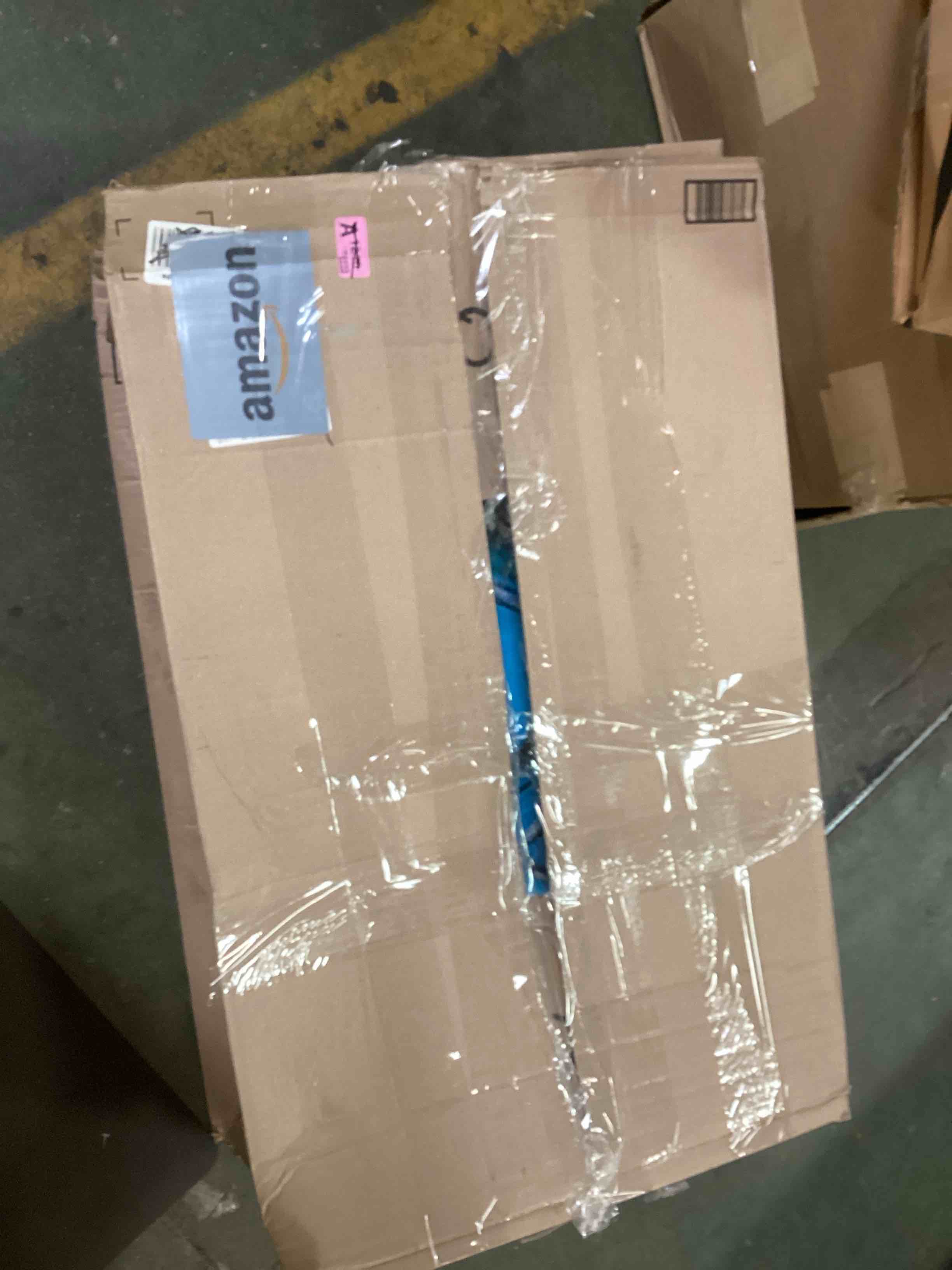 https://s3.amazonaws.com/lotting-images-prod/bidfta/RED6514109_1718285379838.jpeg