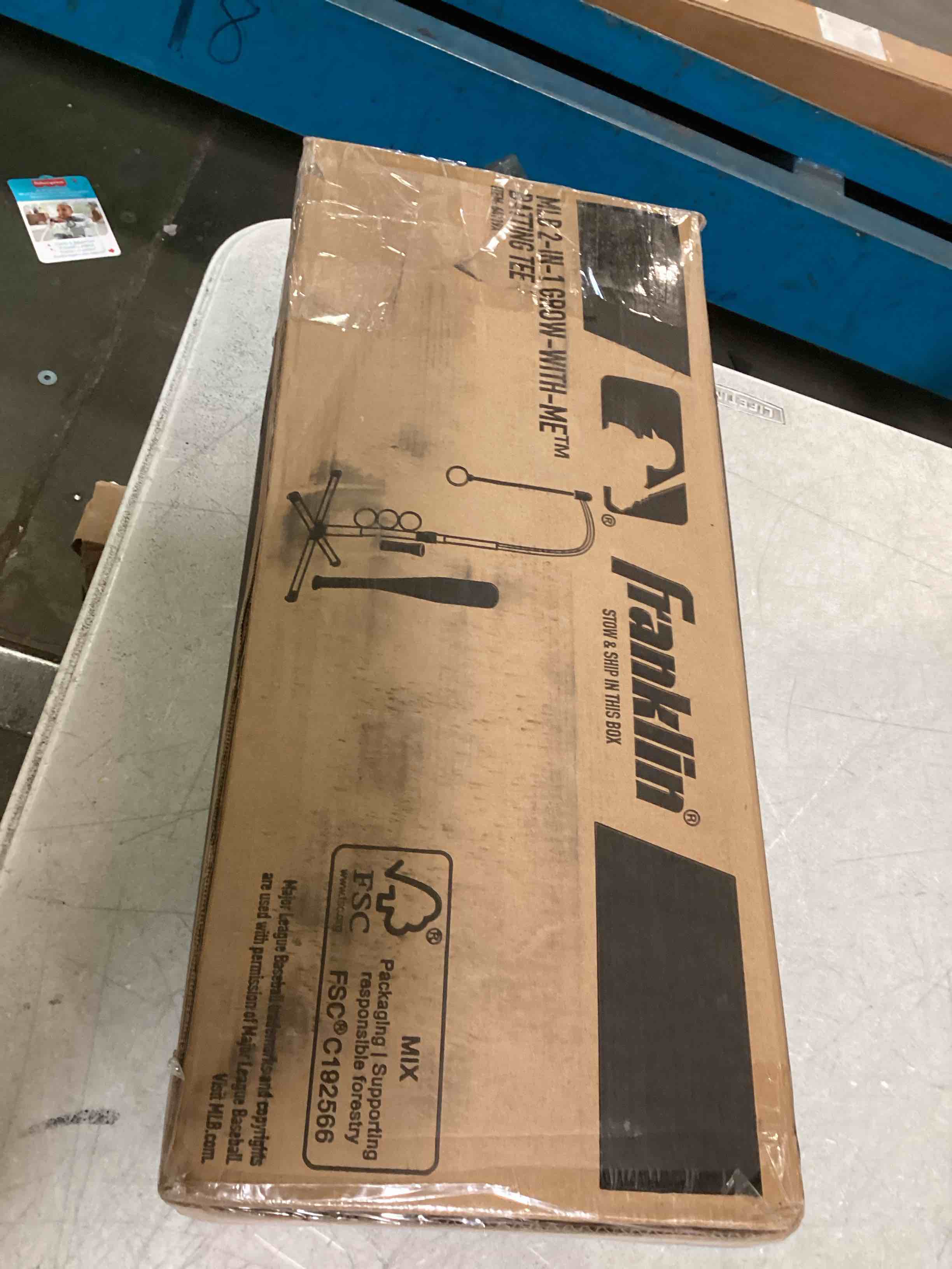 https://s3.amazonaws.com/lotting-images-prod/bidfta/RED6514229_1718300889577.jpeg
