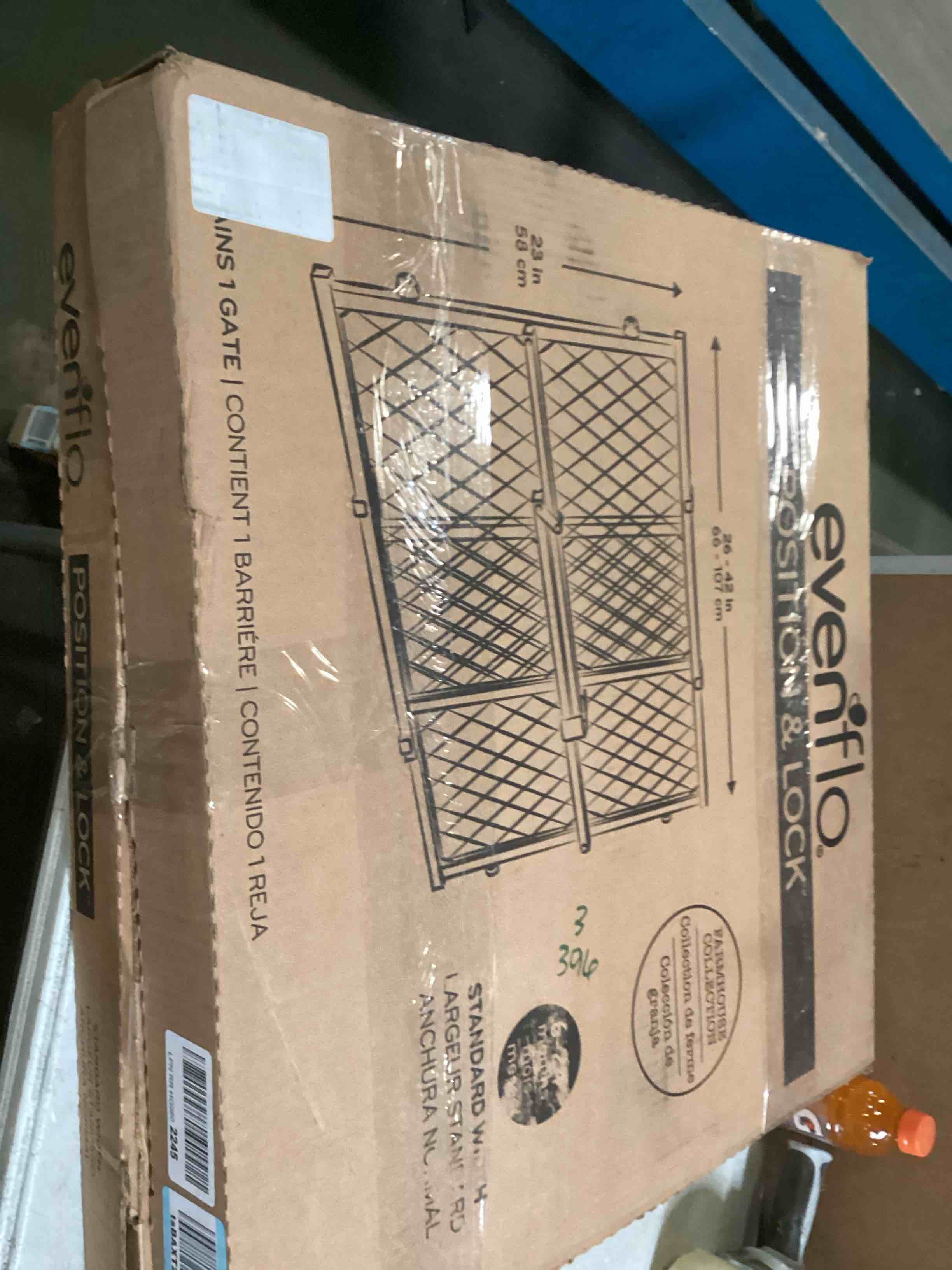 https://s3.amazonaws.com/lotting-images-prod/bidfta/RED6514241_1718302204610.jpeg