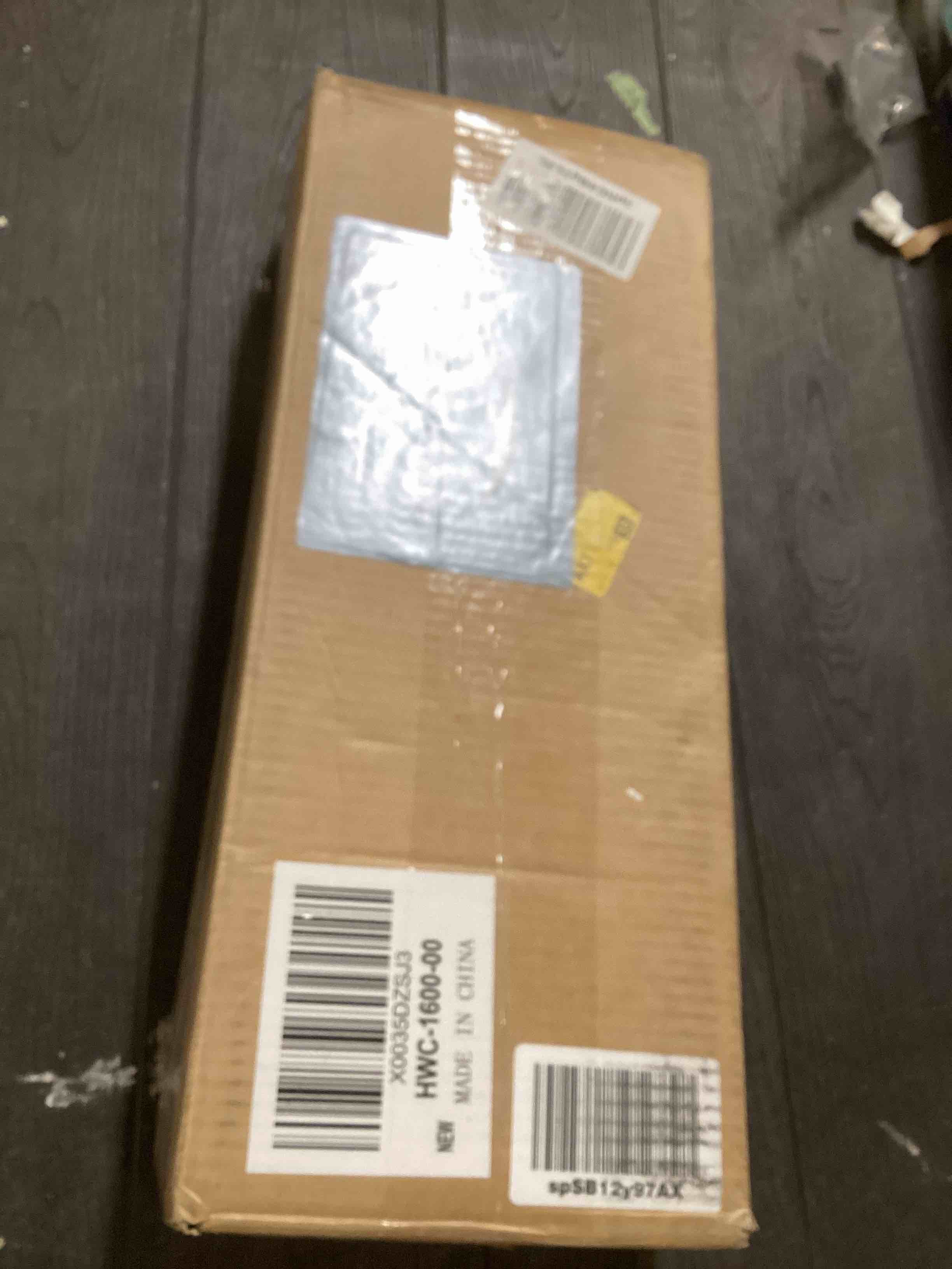 https://s3.amazonaws.com/lotting-images-prod/bidfta/RED6514390_1718377147576.jpeg