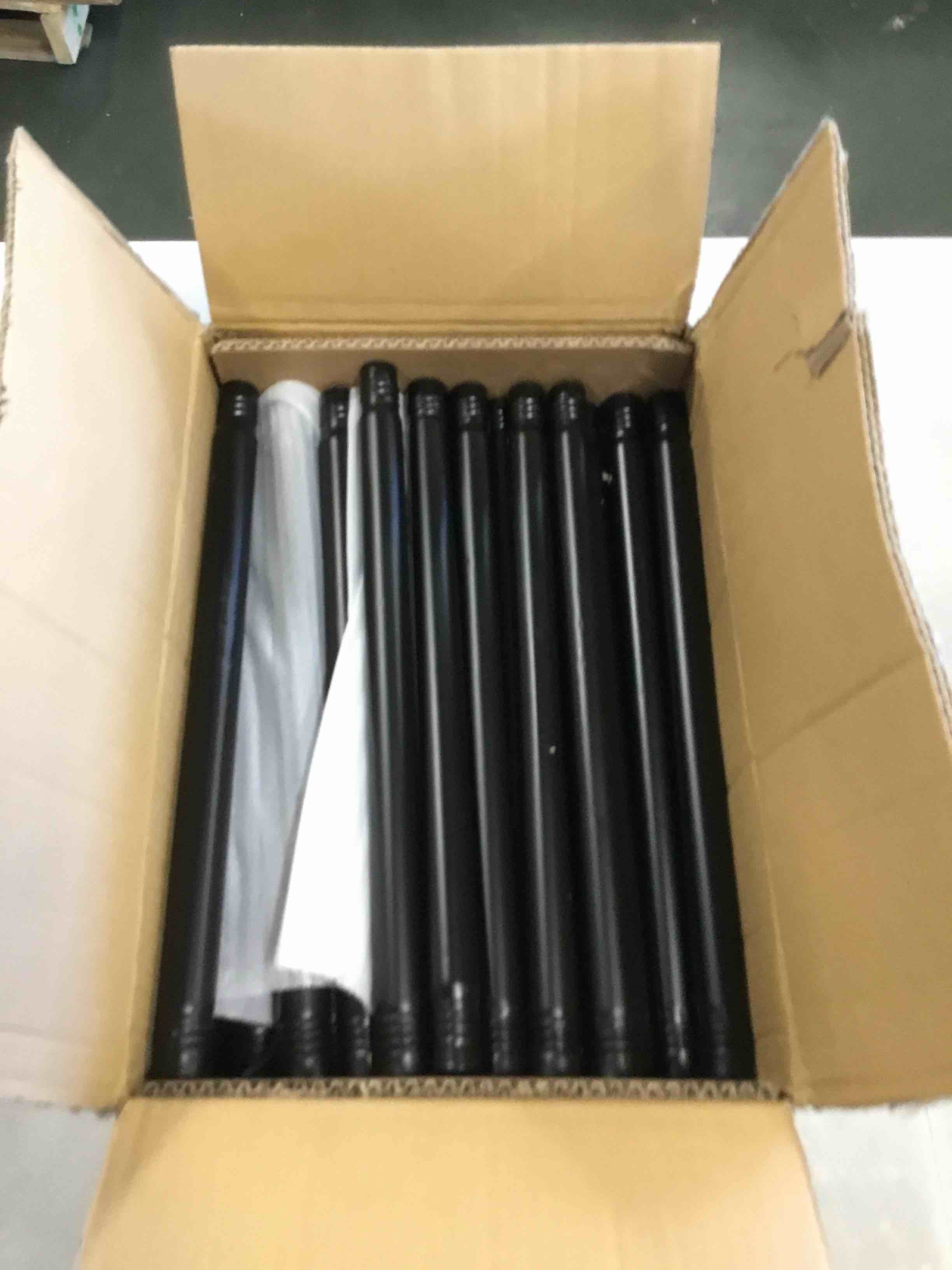 https://s3.amazonaws.com/lotting-images-prod/bidfta/RED6515254_1718299422150.jpeg