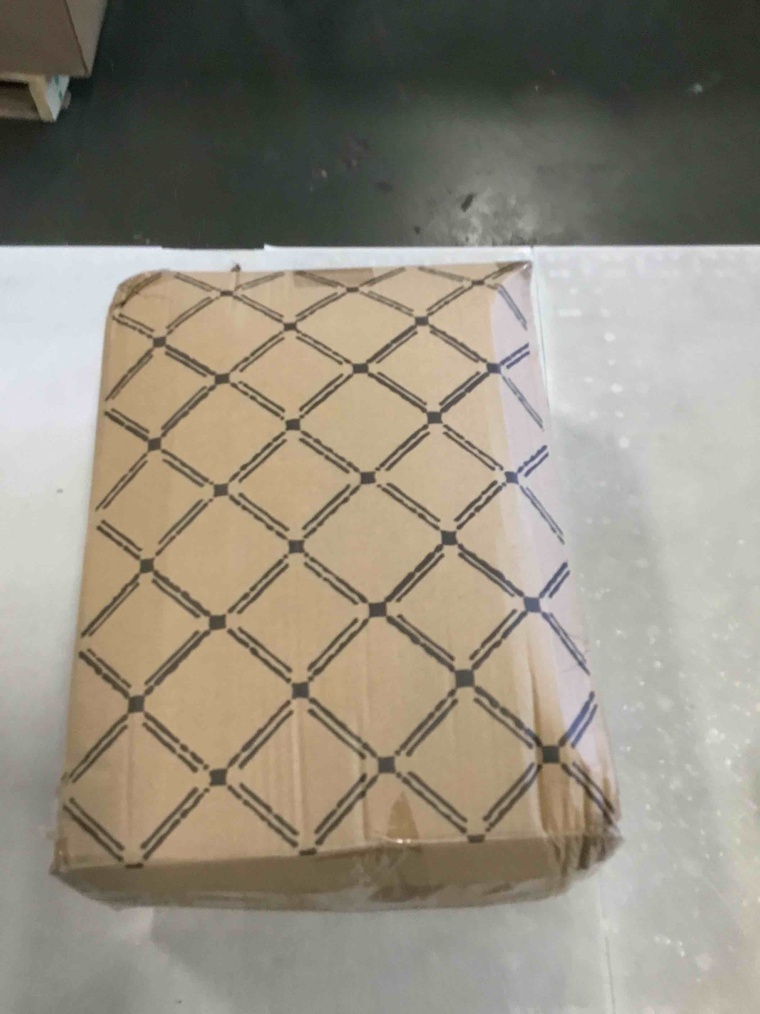 https://s3.amazonaws.com/lotting-images-prod/bidfta/RED6515258_1718299723726.jpeg