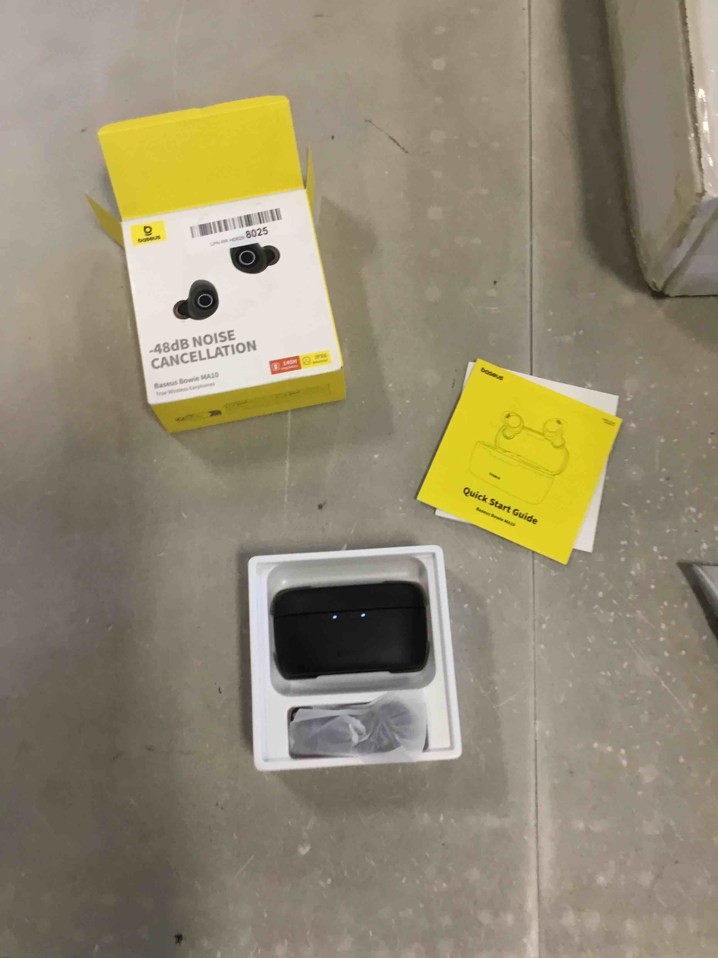 https://s3.amazonaws.com/lotting-images-prod/bidfta/RED6515265_1718300999148.jpeg