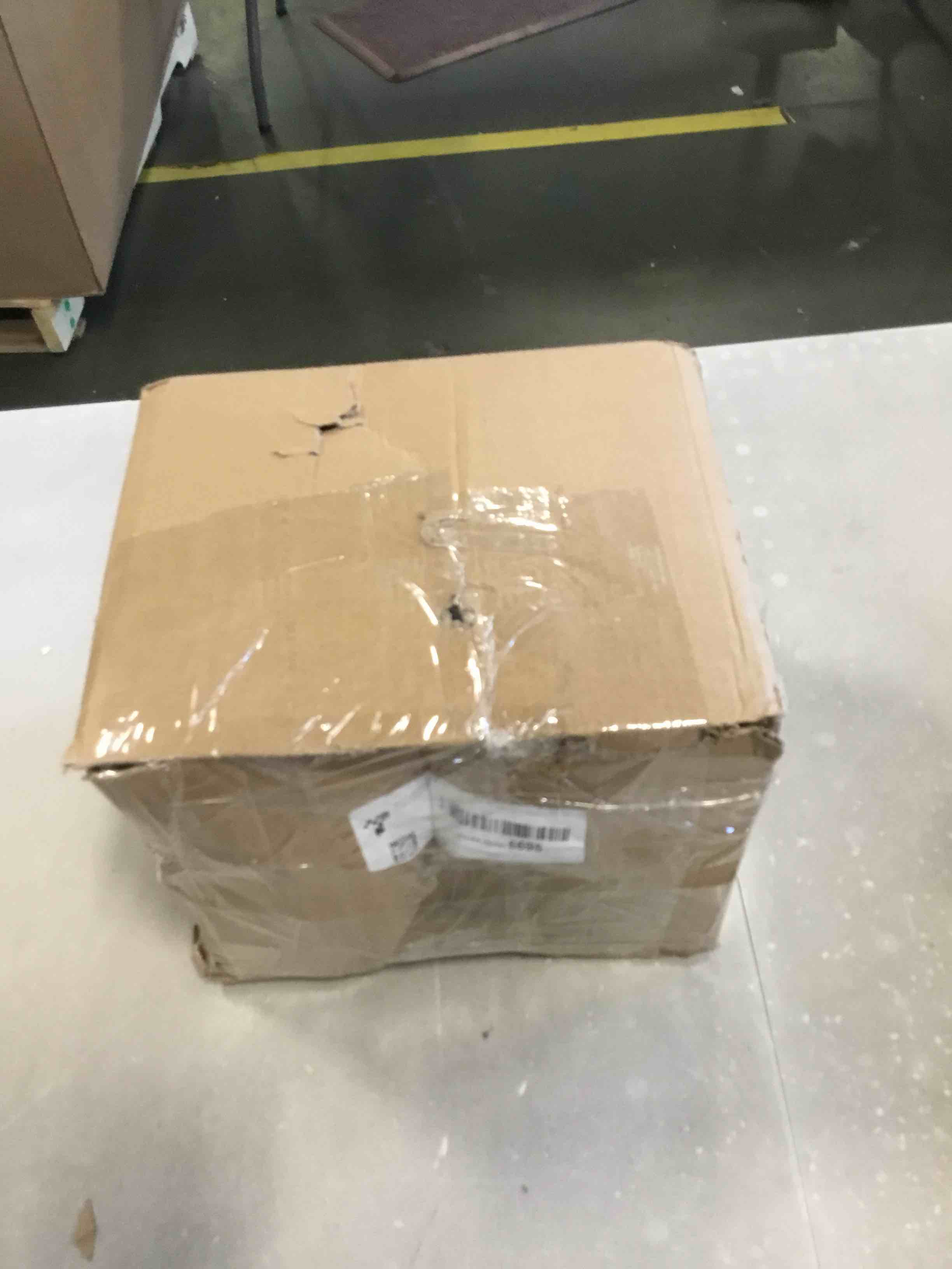 https://s3.amazonaws.com/lotting-images-prod/bidfta/RED6515289_1718304507291.jpeg
