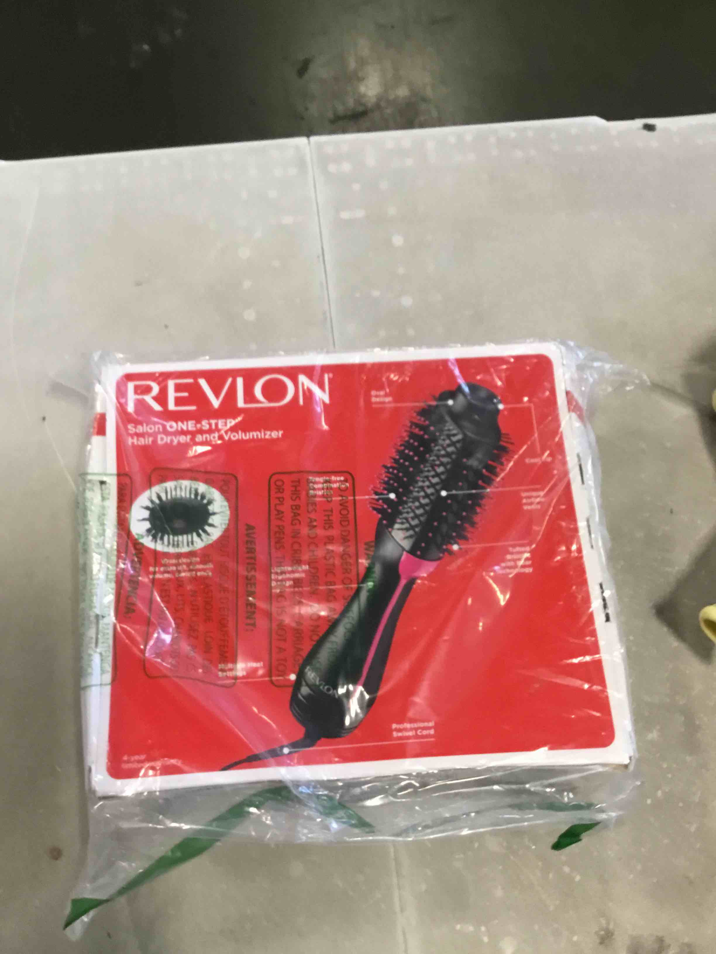 https://s3.amazonaws.com/lotting-images-prod/bidfta/RED6515296_1718304869560.jpeg