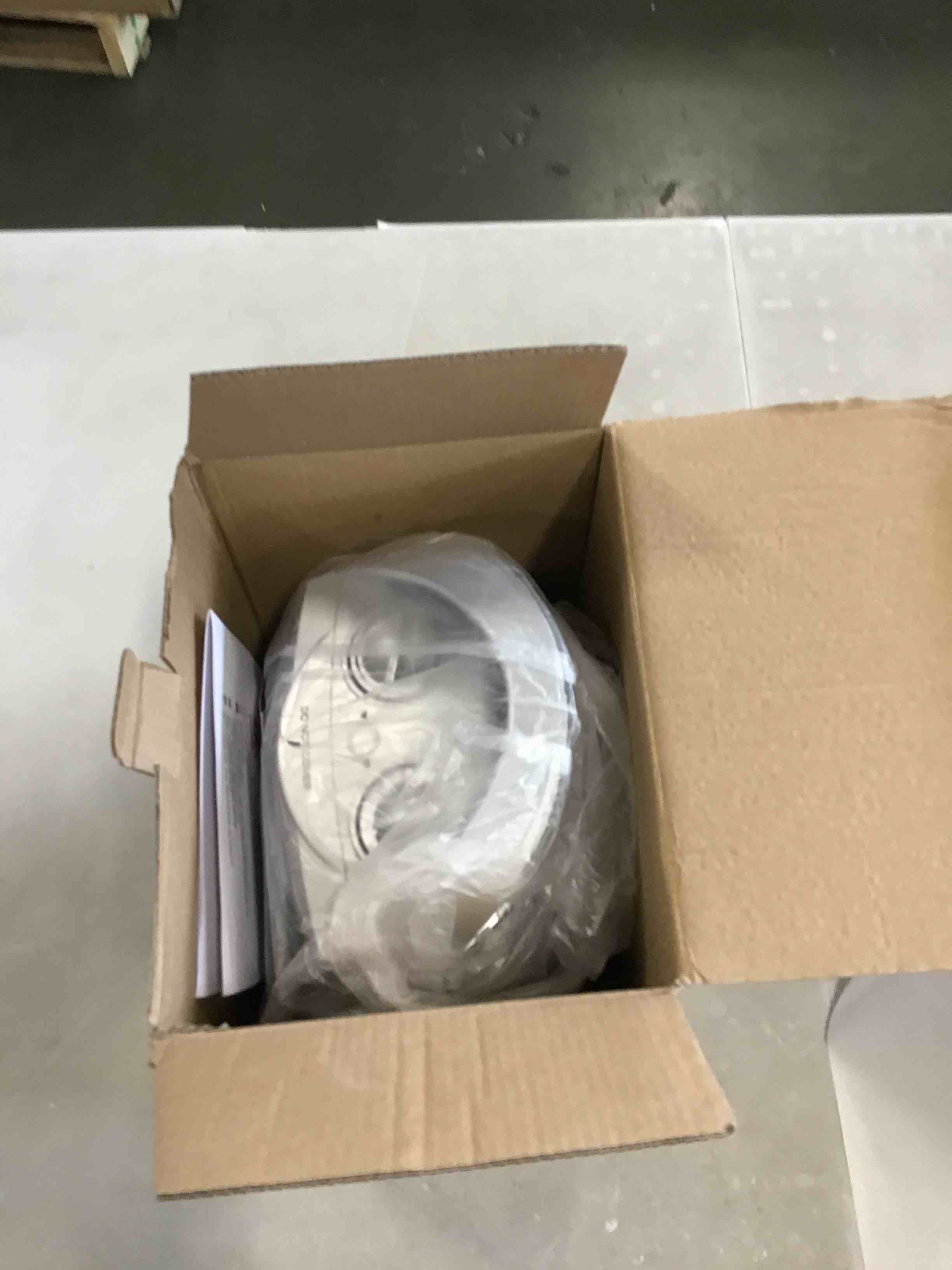 https://s3.amazonaws.com/lotting-images-prod/bidfta/RED6515573_1718392704326.jpeg