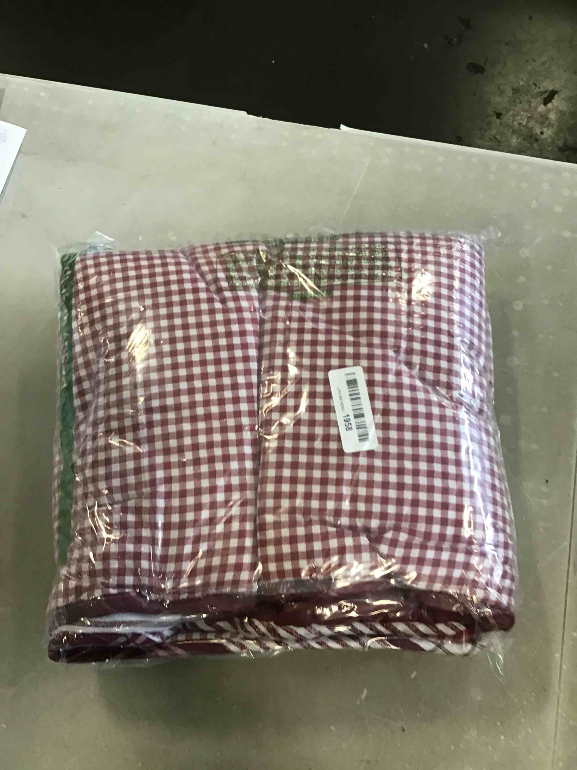 https://s3.amazonaws.com/lotting-images-prod/bidfta/RED6515604_1718395674214.jpeg