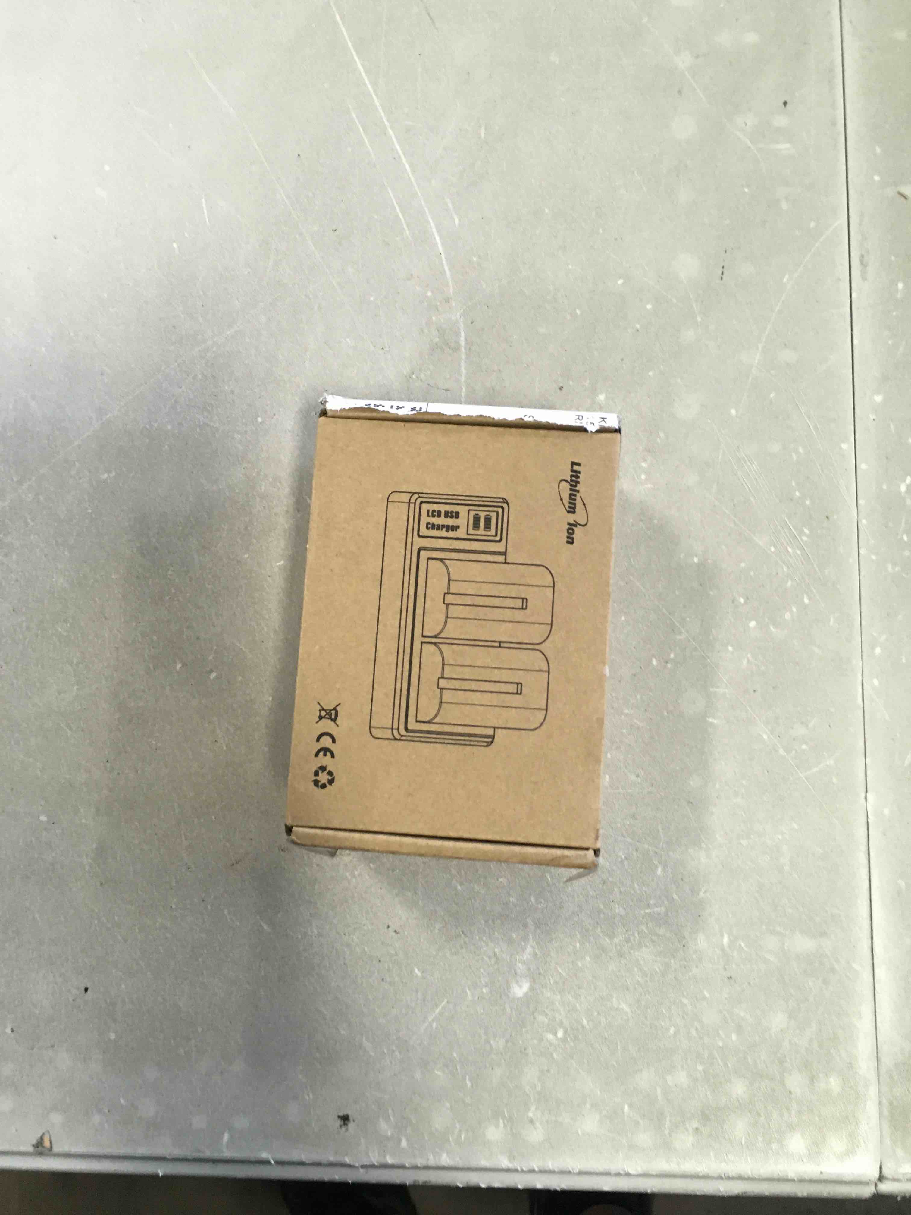 https://s3.amazonaws.com/lotting-images-prod/bidfta/RED6515805_1718472053031.jpeg