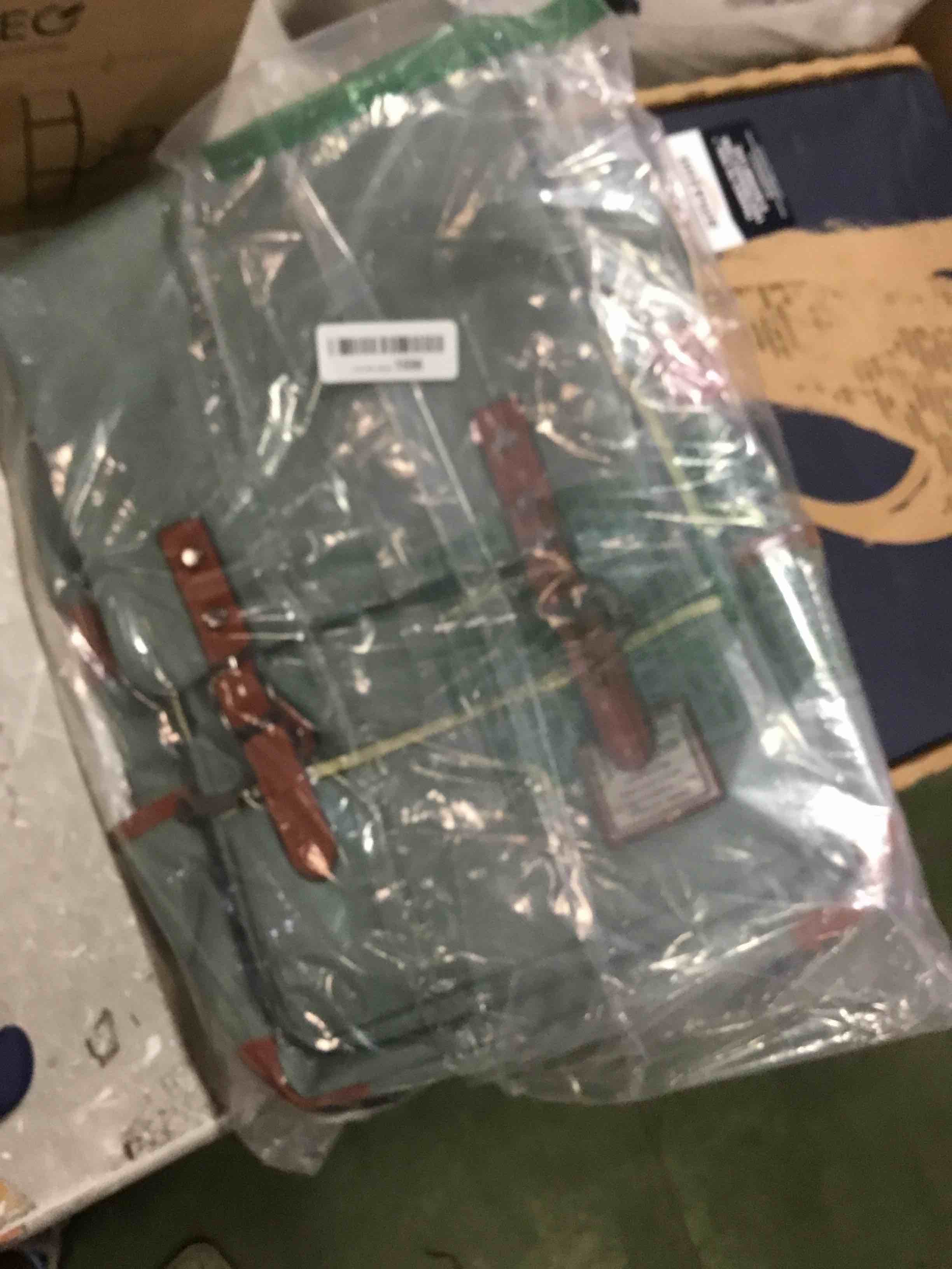 https://s3.amazonaws.com/lotting-images-prod/bidfta/RED6517181_1718723470734.jpeg