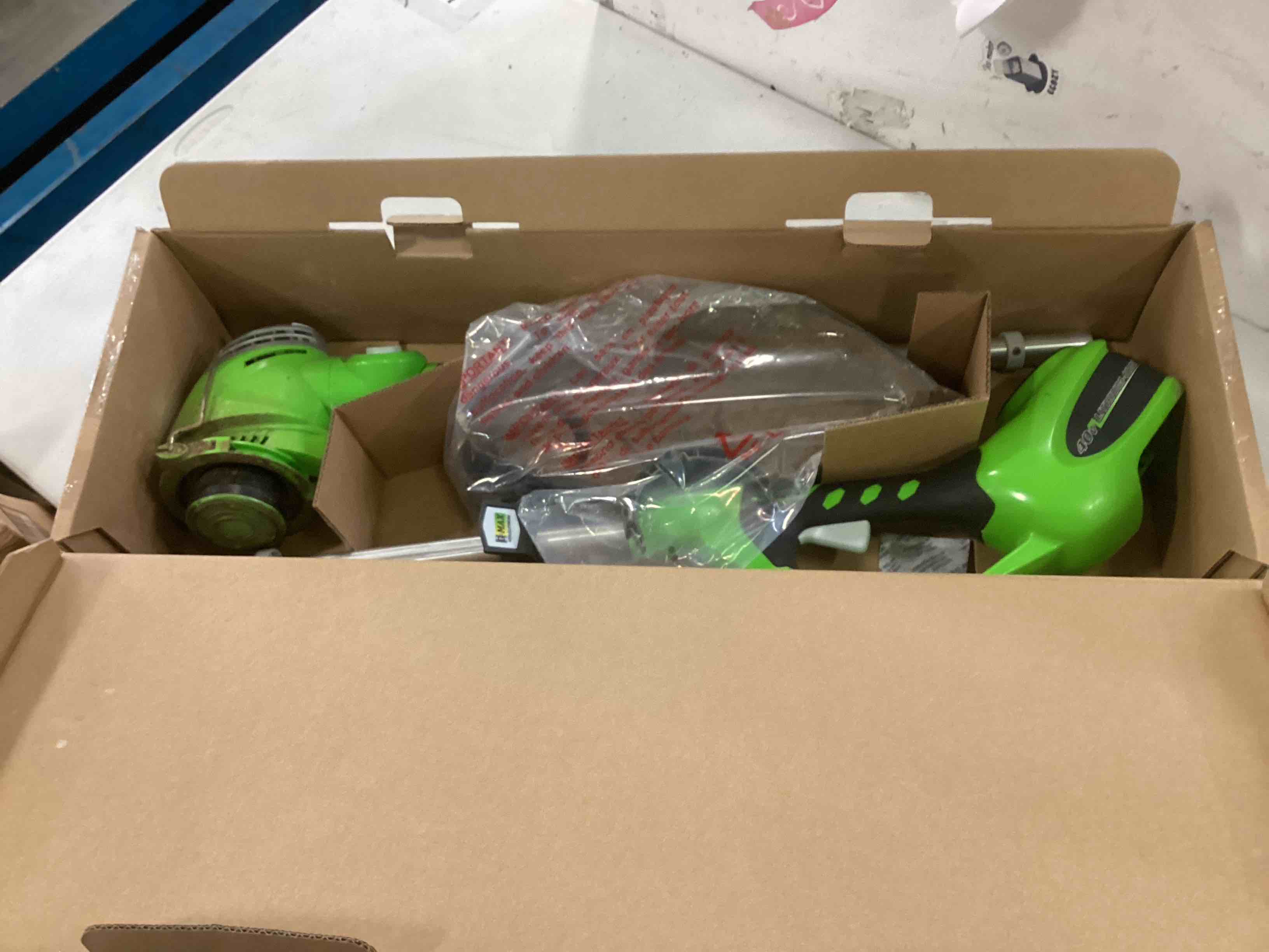 https://s3.amazonaws.com/lotting-images-prod/bidfta/RED6518054_1718041467633.jpeg
