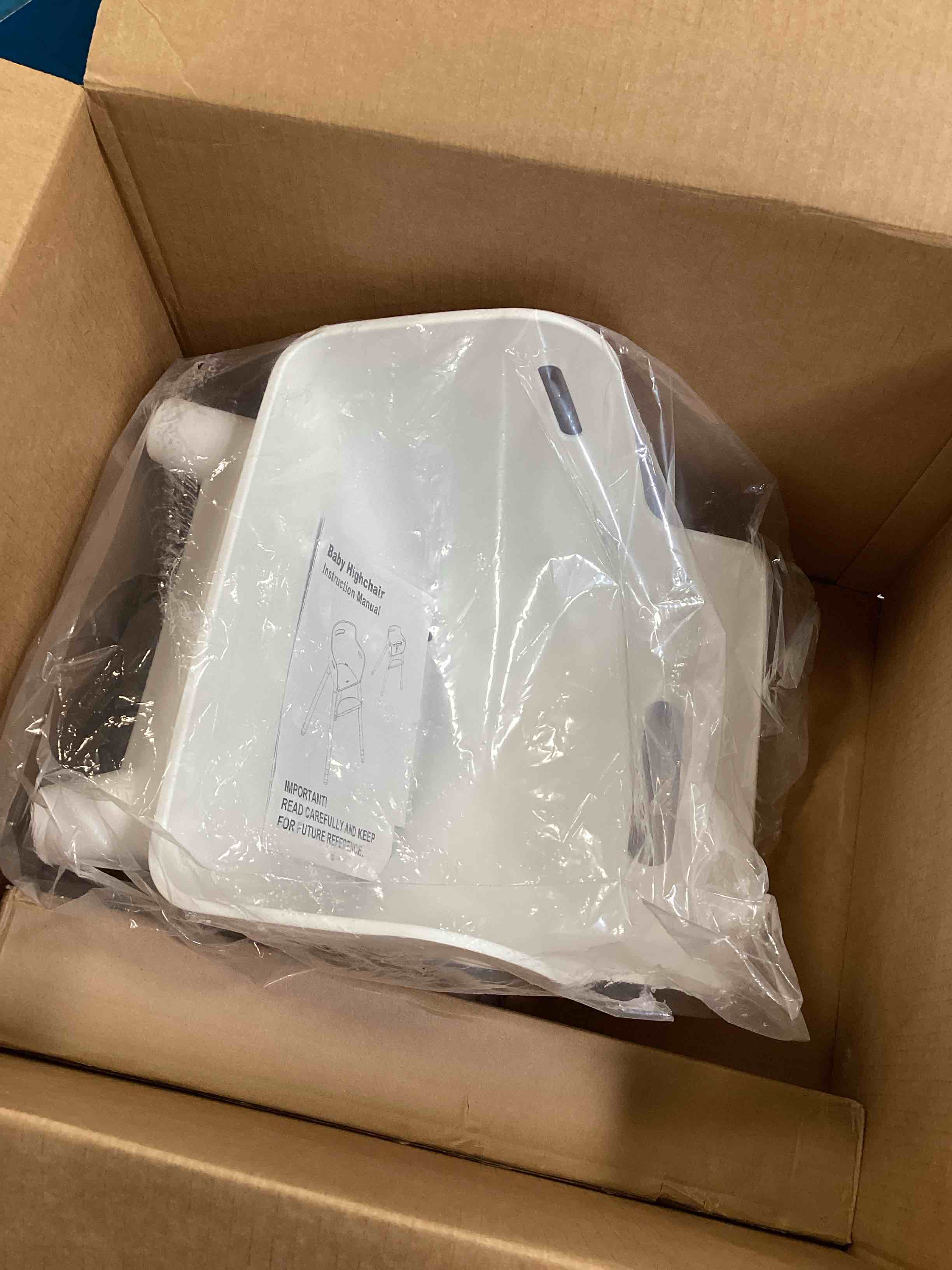 https://s3.amazonaws.com/lotting-images-prod/bidfta/RED6518520_1718215553123.jpeg