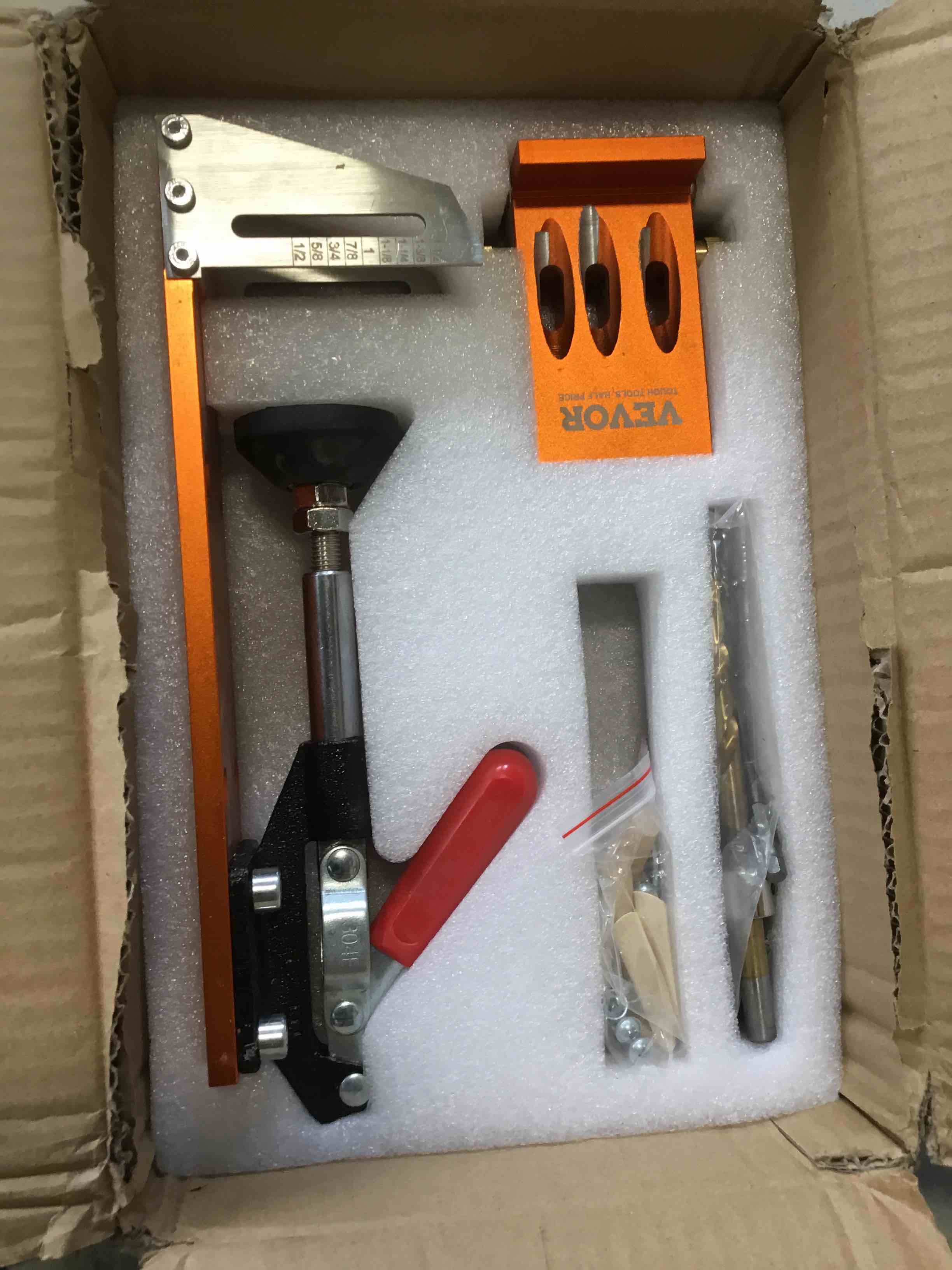 https://s3.amazonaws.com/lotting-images-prod/bidfta/RED6519522_1718045305912.jpeg