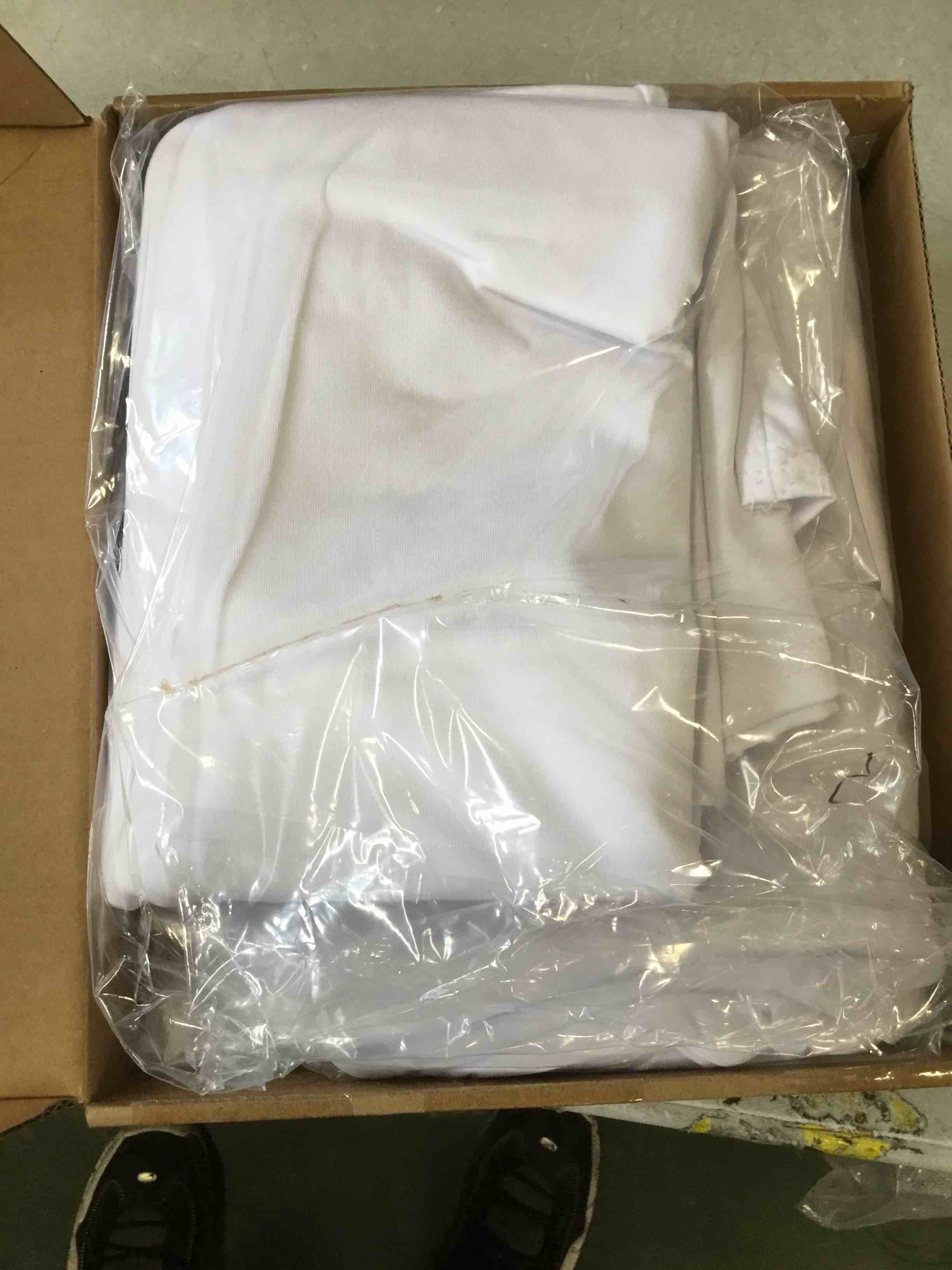 https://s3.amazonaws.com/lotting-images-prod/bidfta/RED6519525_1718045008581.jpeg