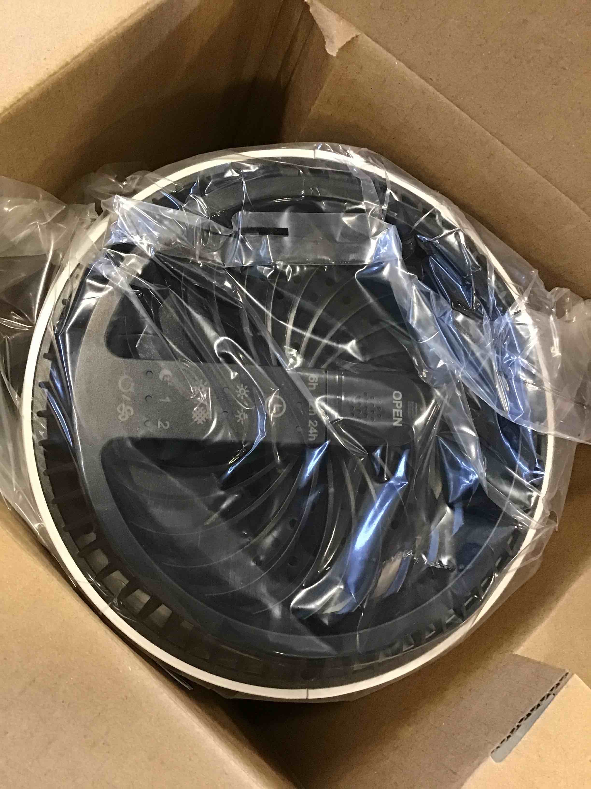 https://s3.amazonaws.com/lotting-images-prod/bidfta/RED6519640_1718116316884.jpeg