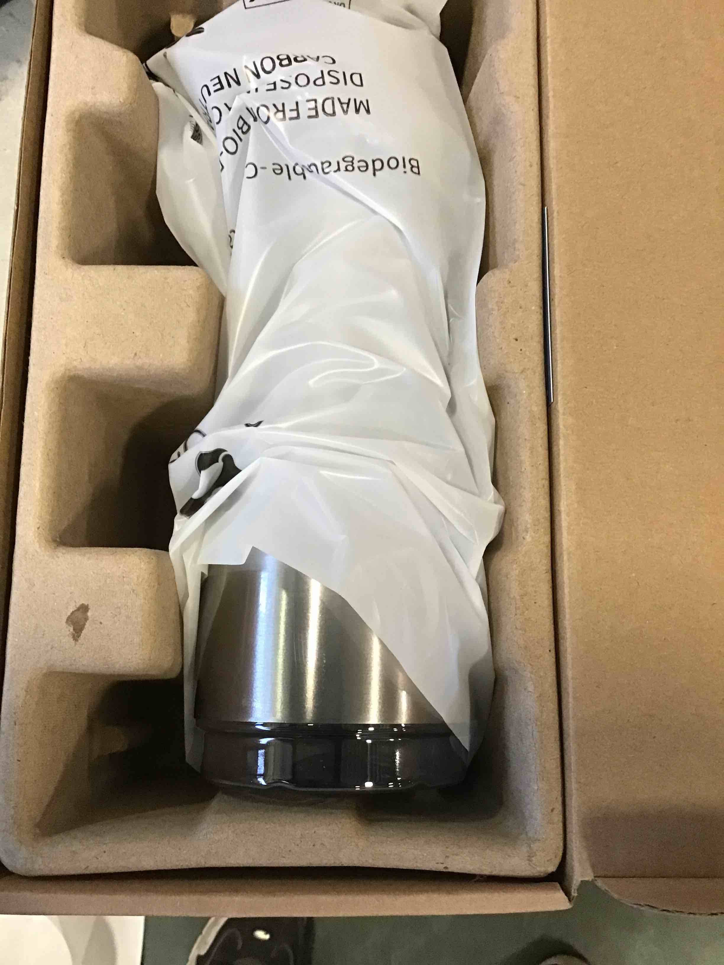 https://s3.amazonaws.com/lotting-images-prod/bidfta/RED6519702_1718119323805.jpeg