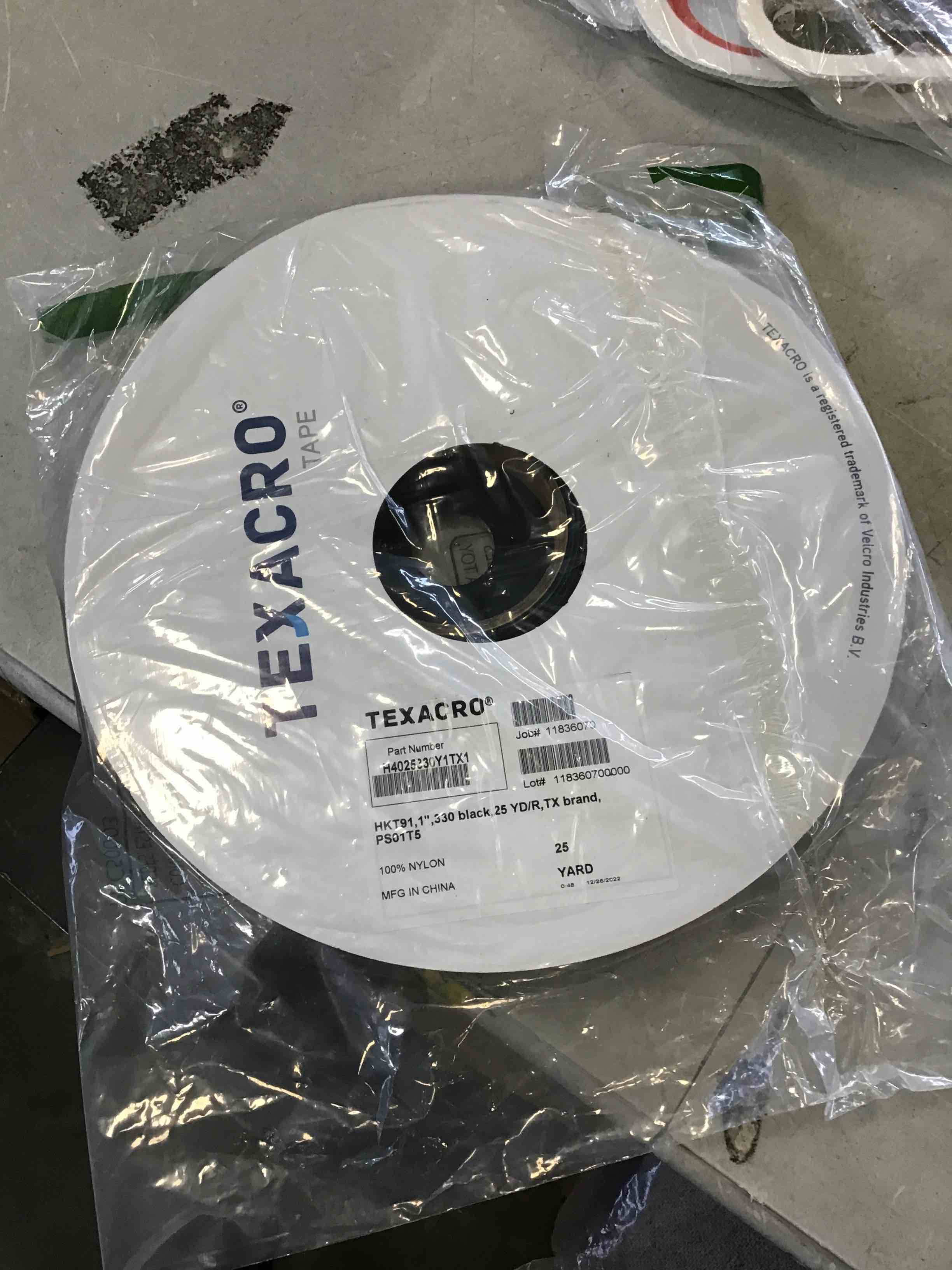 https://s3.amazonaws.com/lotting-images-prod/bidfta/RED6519714_1718125524525.jpeg