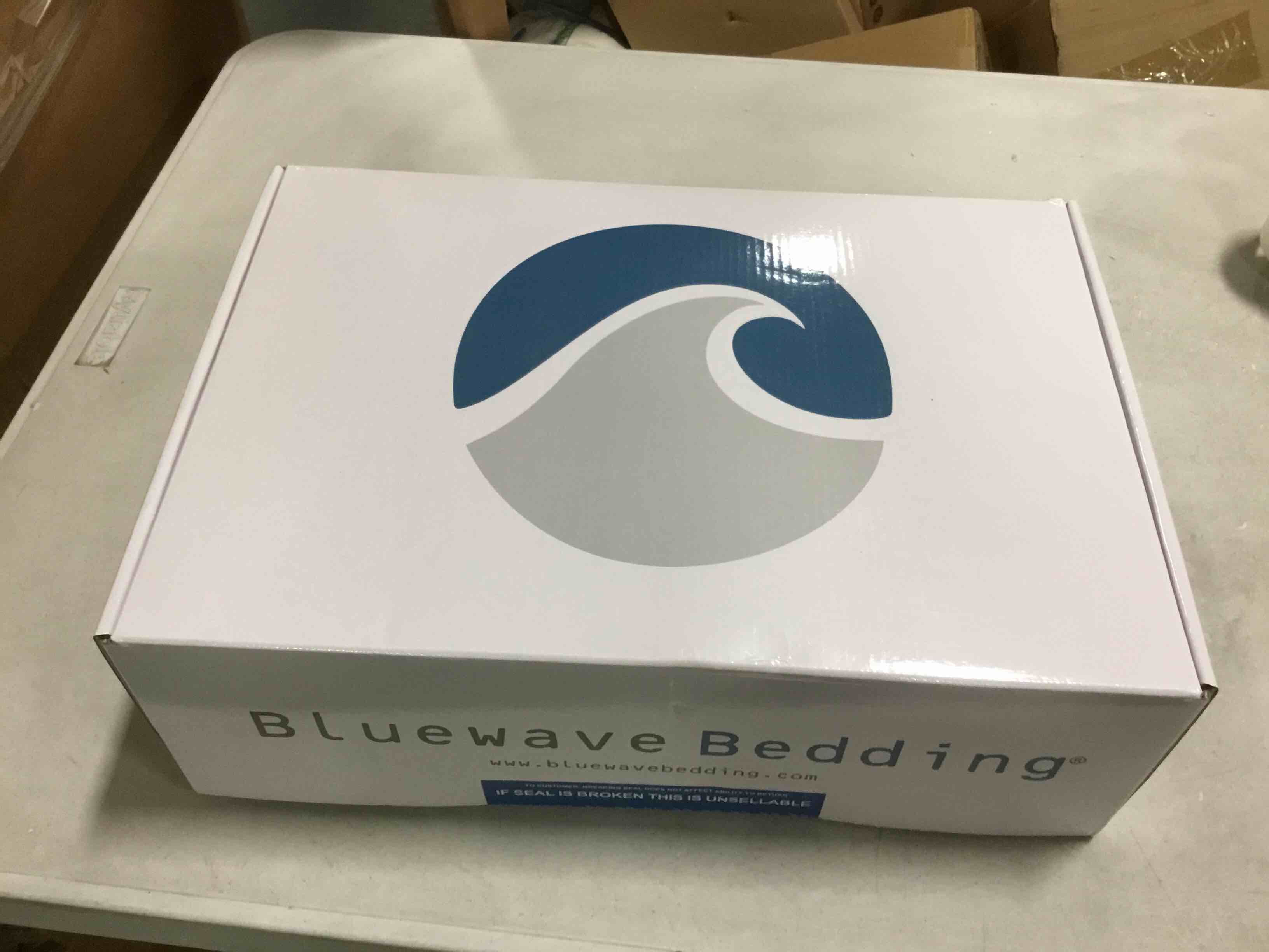 https://s3.amazonaws.com/lotting-images-prod/bidfta/RED6521164_1718020272250.jpeg