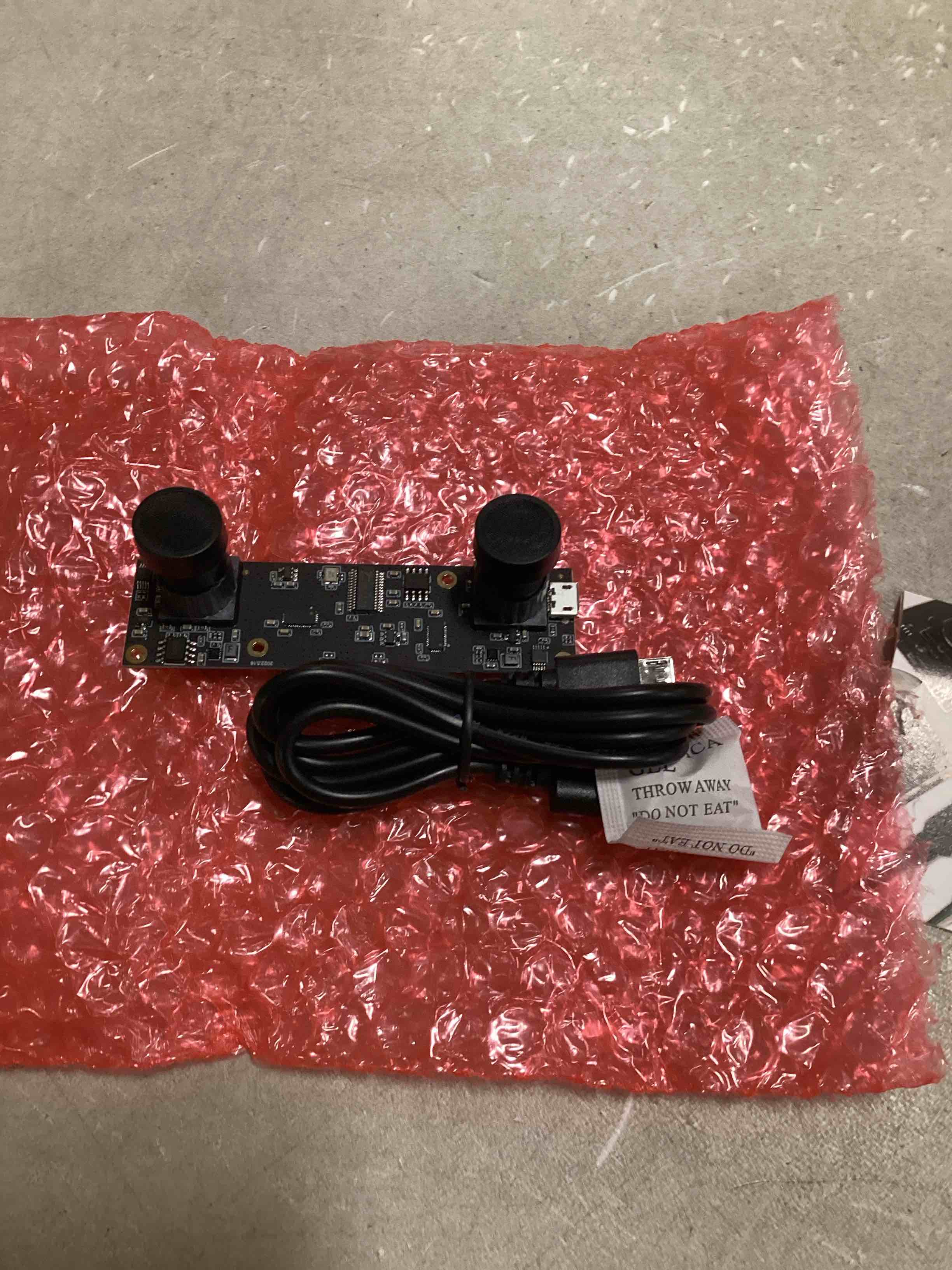 https://s3.amazonaws.com/lotting-images-prod/bidfta/RED6522186_1718366965367.jpeg