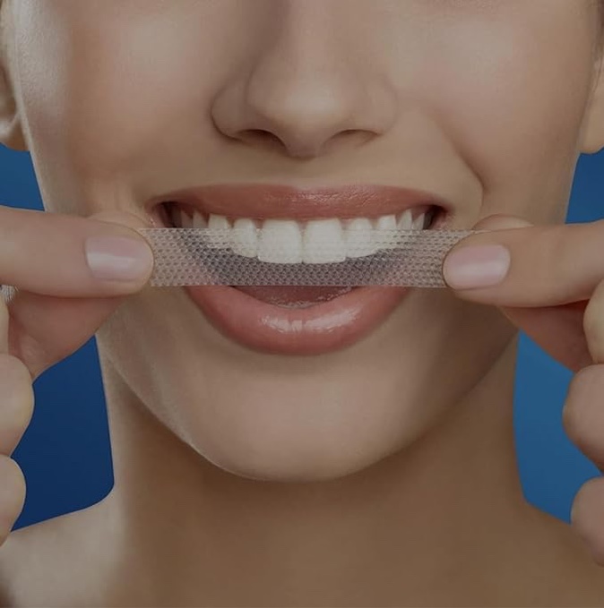 Crest 3D White Professional Effects Whitestrips Teeth Whitening Strips Kit, 40 Strips (20 Count Pack) 2 Box