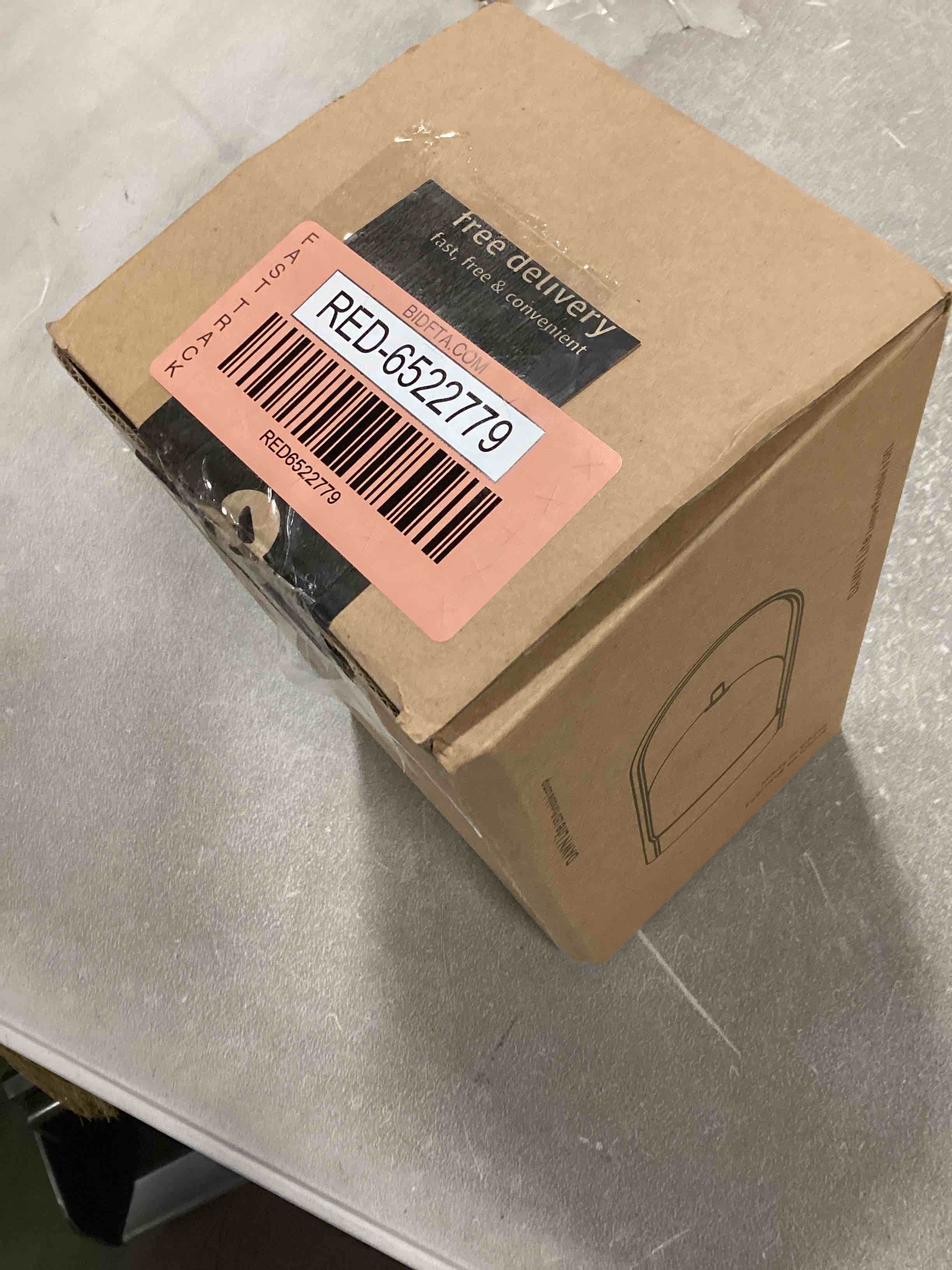 https://s3.amazonaws.com/lotting-images-prod/bidfta/RED6522779_1719406922395.jpeg