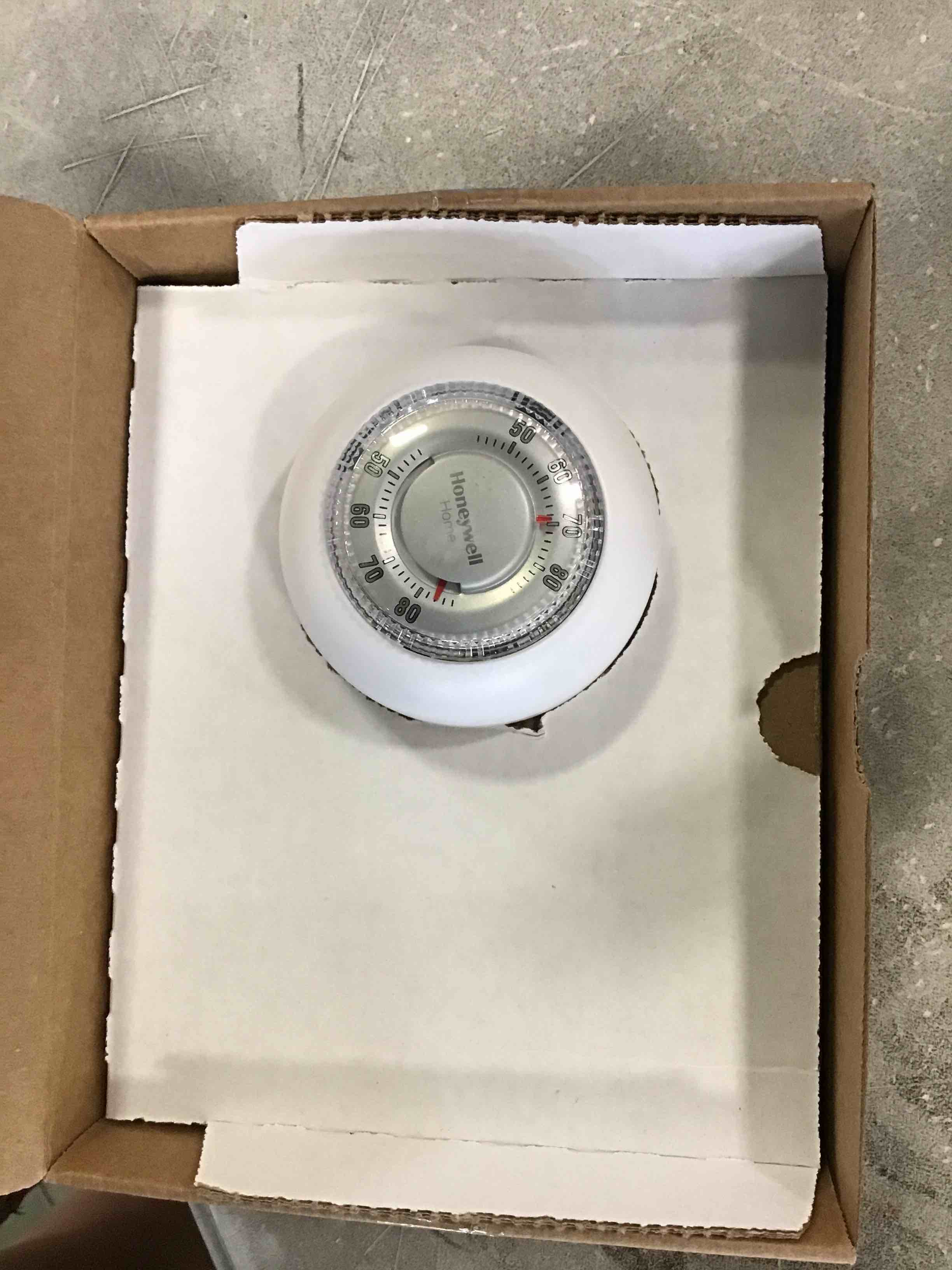https://s3.amazonaws.com/lotting-images-prod/bidfta/RED6523444_1720017002094.jpeg