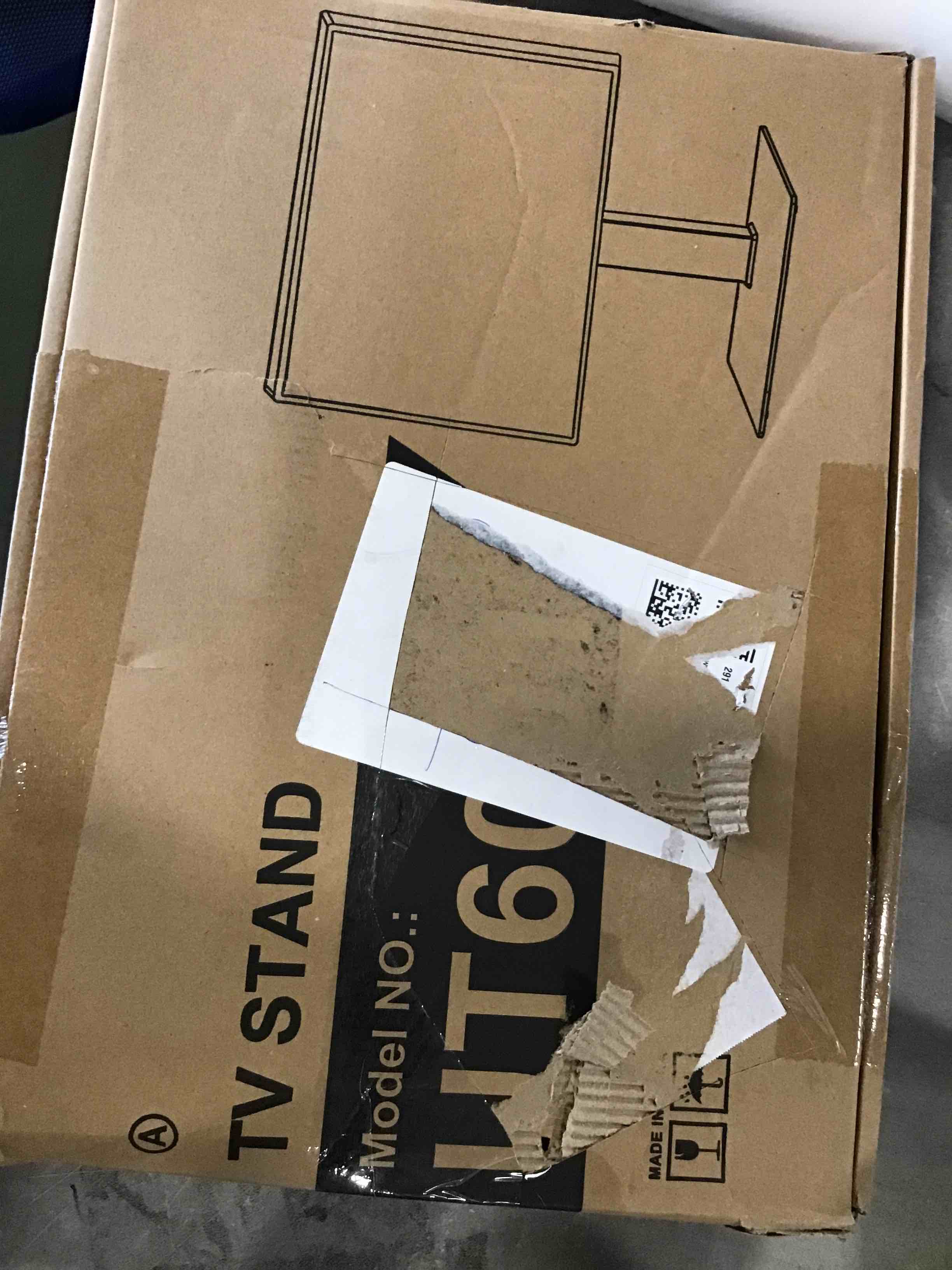 https://s3.amazonaws.com/lotting-images-prod/bidfta/RED6523463_1720018806070.jpeg