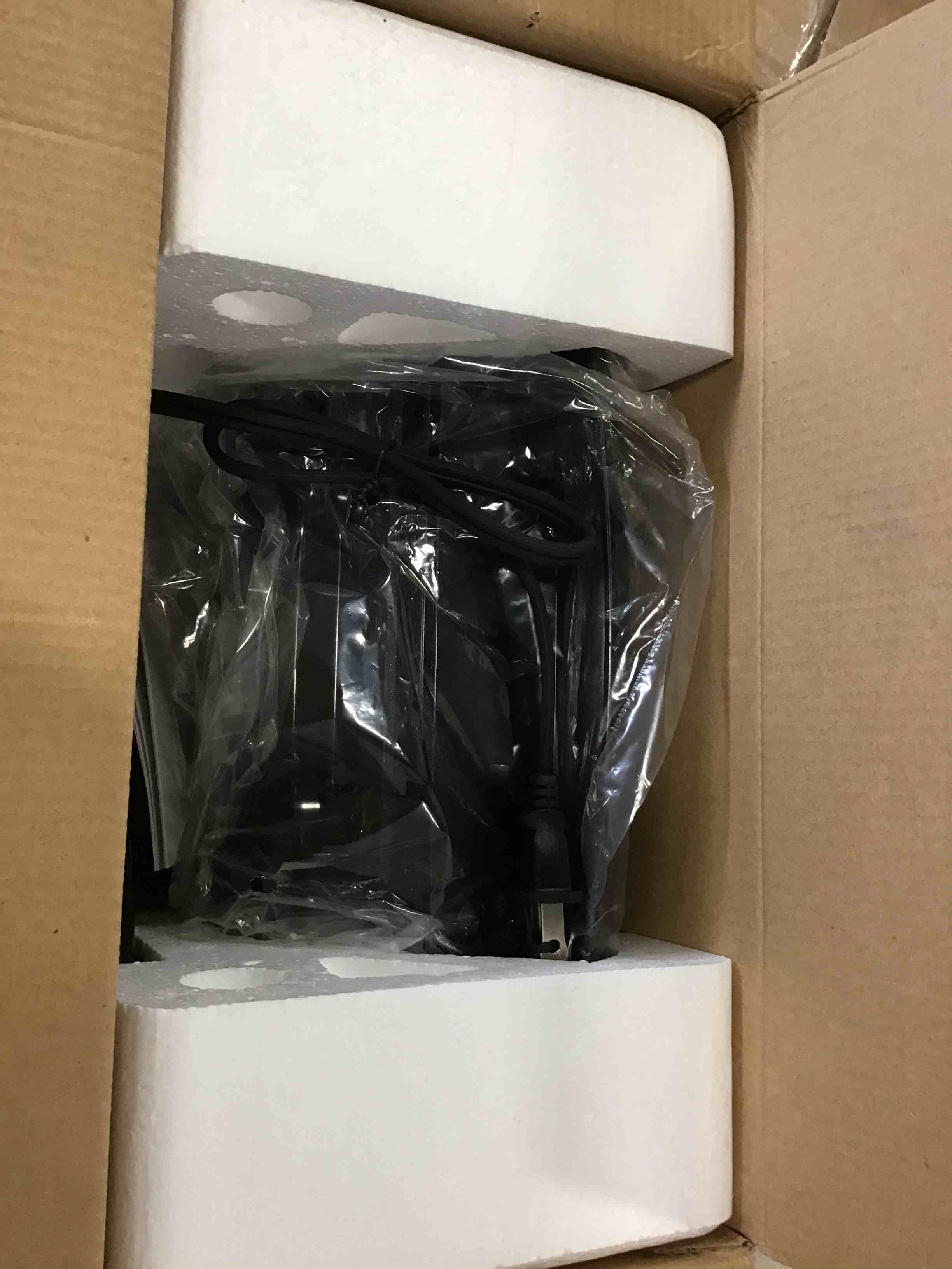 https://s3.amazonaws.com/lotting-images-prod/bidfta/RED6523496_1720022000858.jpeg