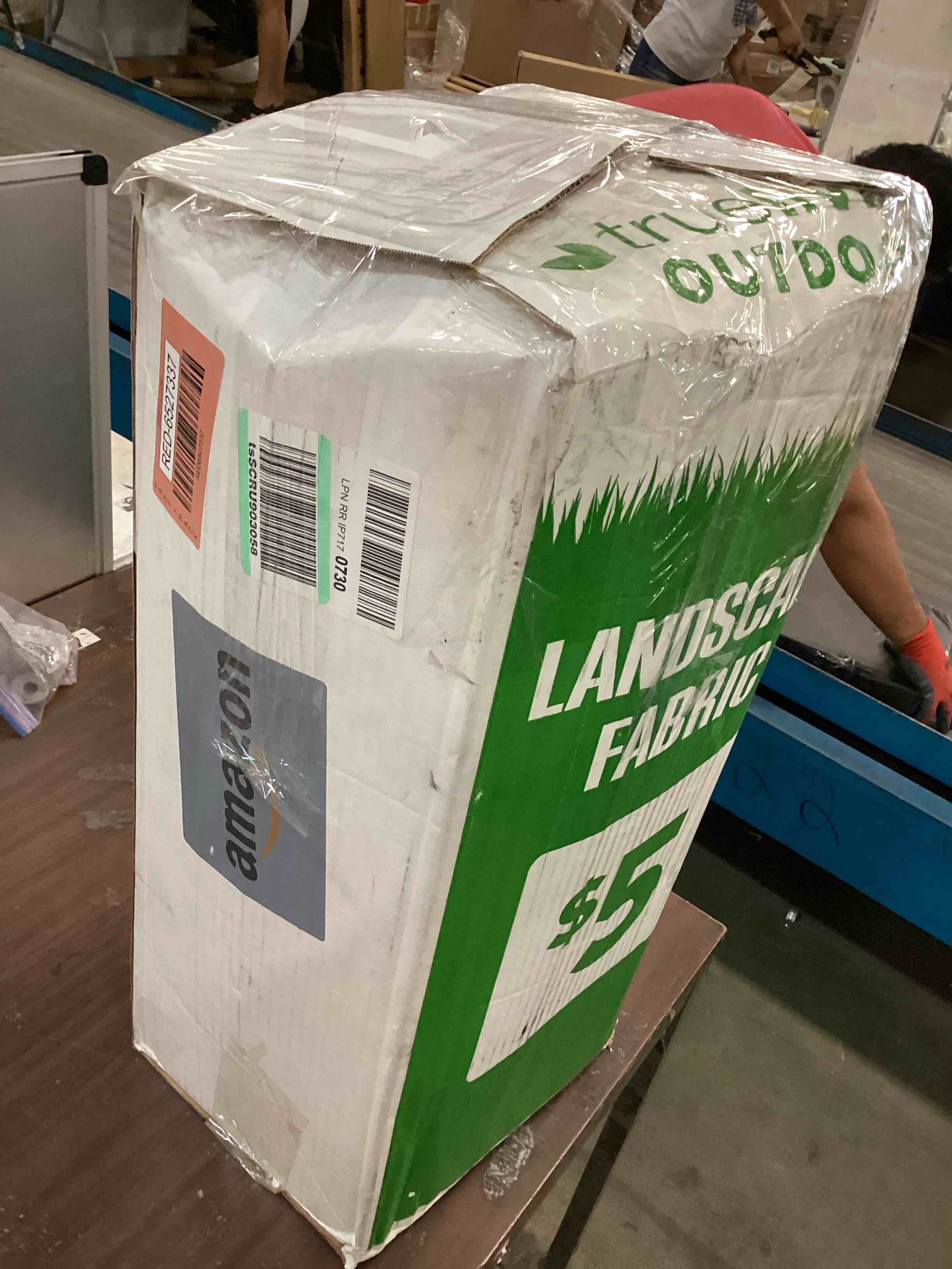 https://s3.amazonaws.com/lotting-images-prod/bidfta/RED6527337_1721238693041.jpeg