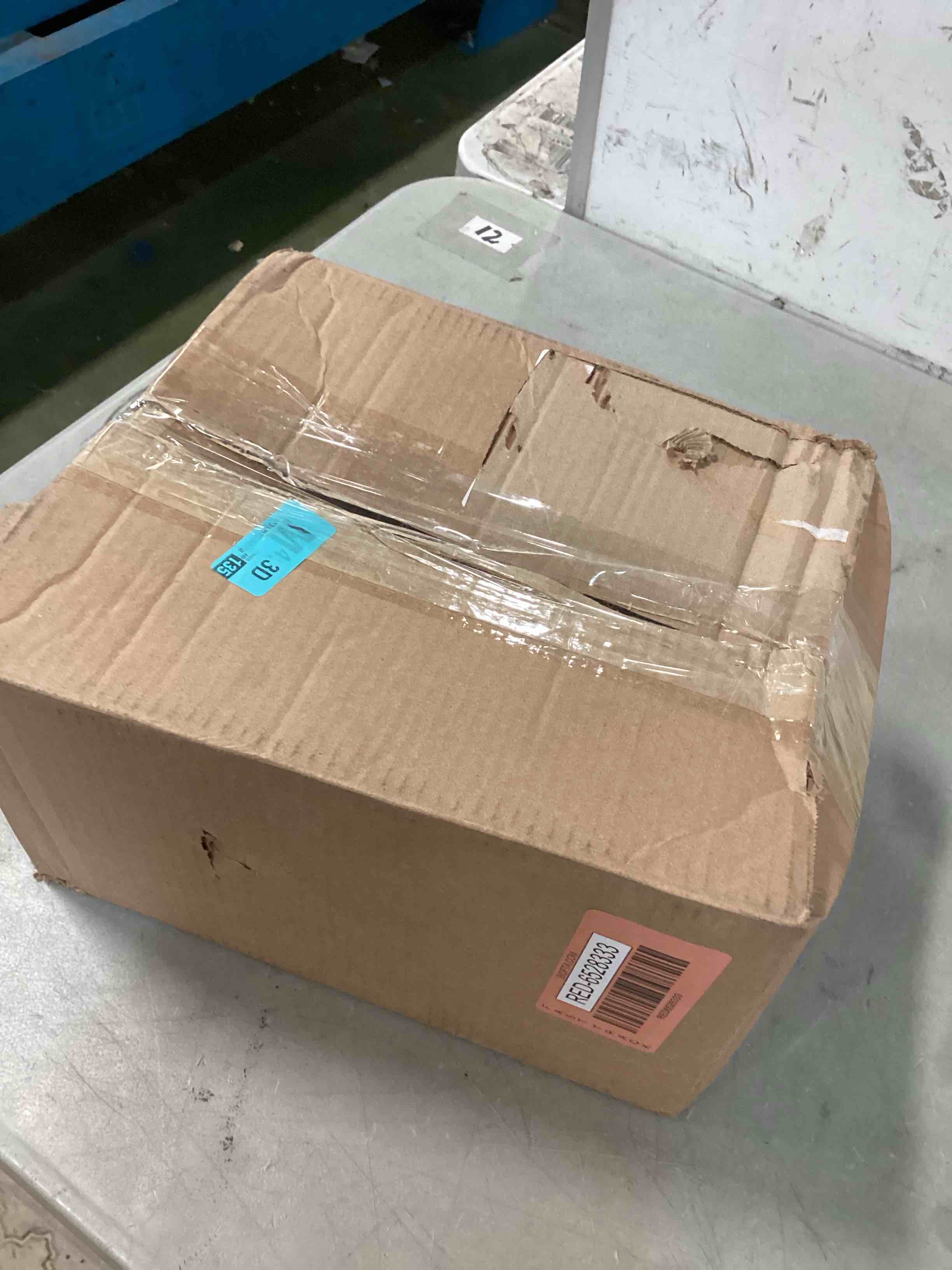 https://s3.amazonaws.com/lotting-images-prod/bidfta/RED6528333_1721651688586.jpeg