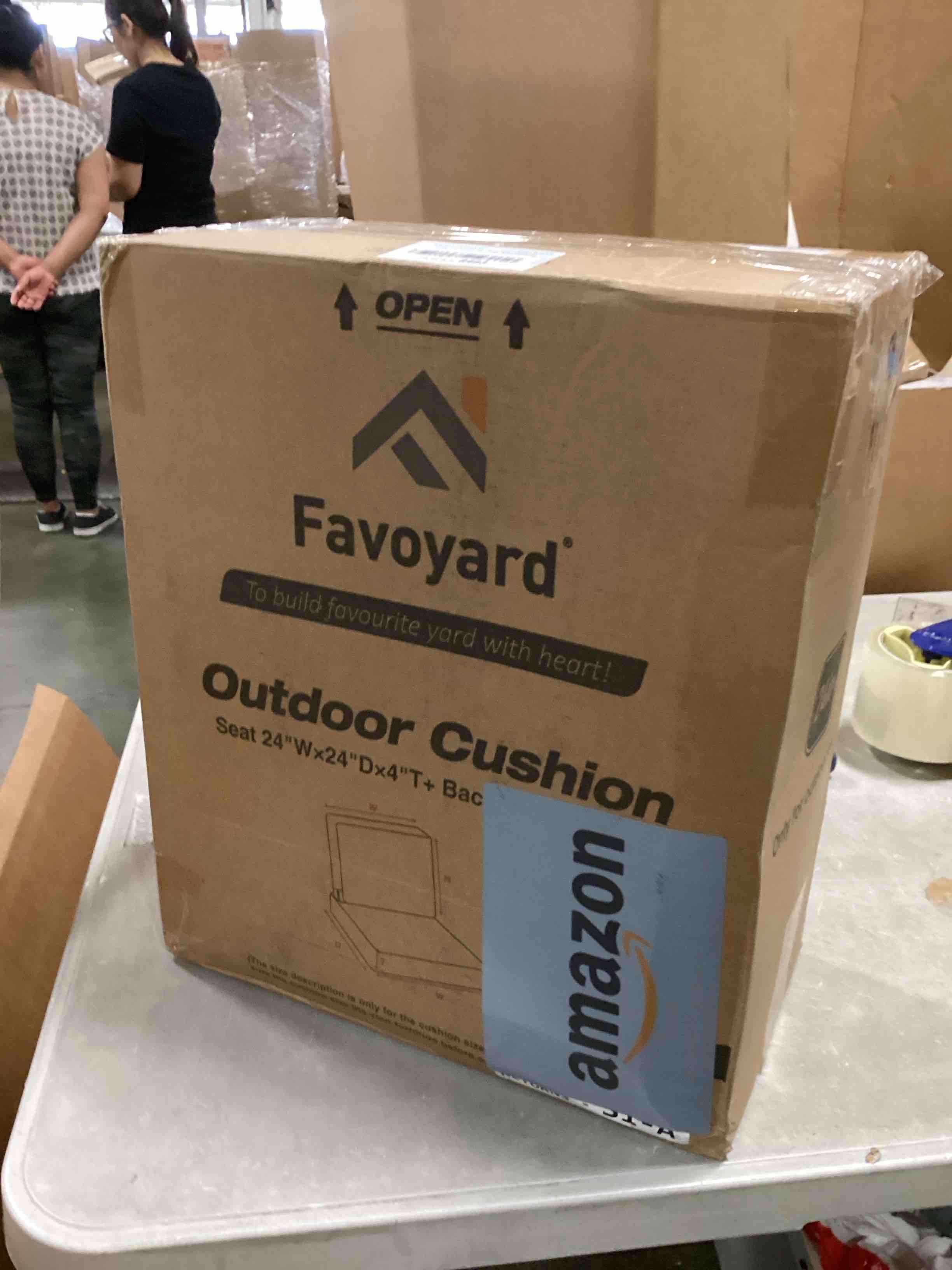 https://s3.amazonaws.com/lotting-images-prod/bidfta/RED6528962_1719318904459.jpeg
