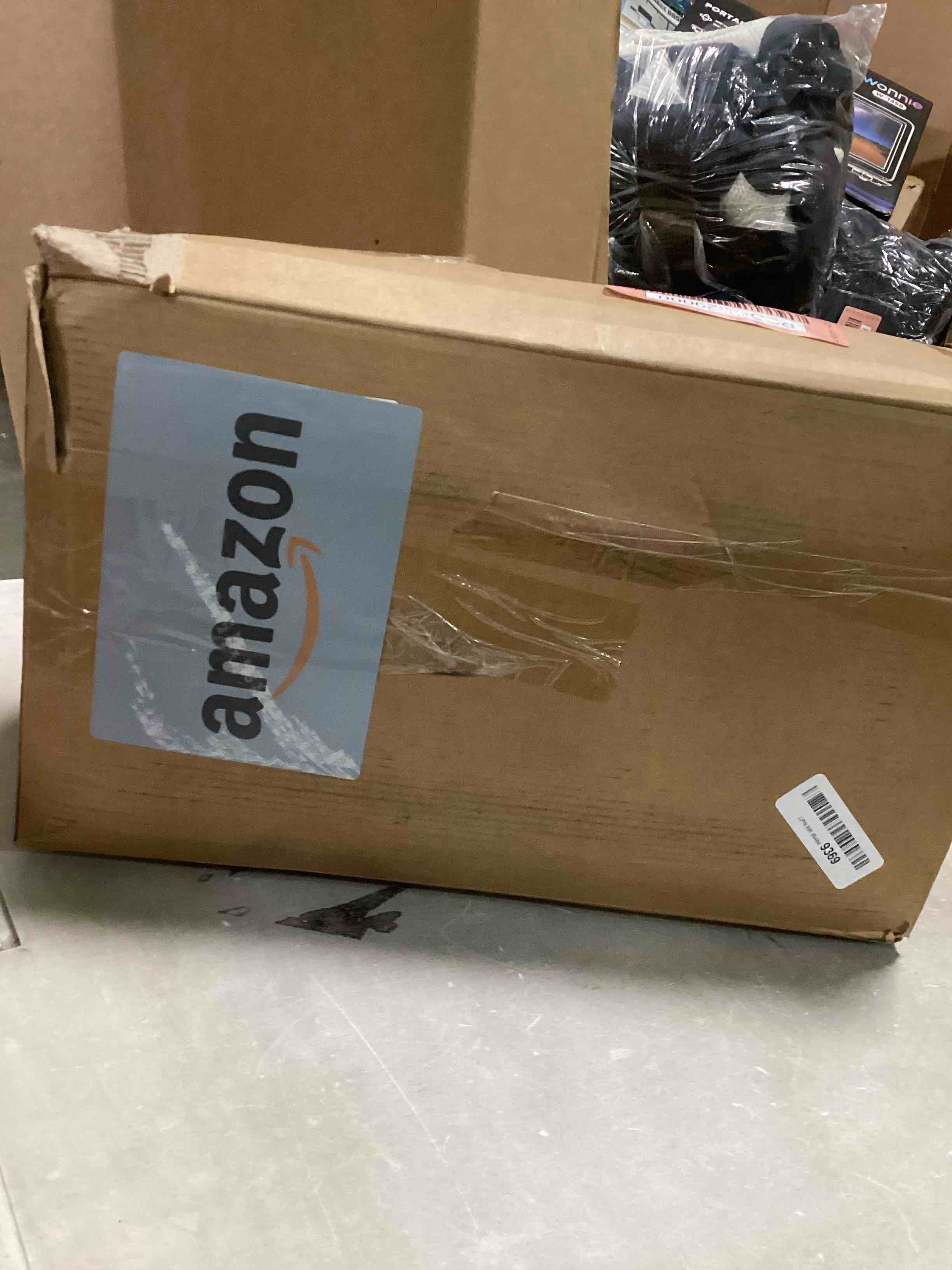 https://s3.amazonaws.com/lotting-images-prod/bidfta/RED6529000_1719320607113.jpeg