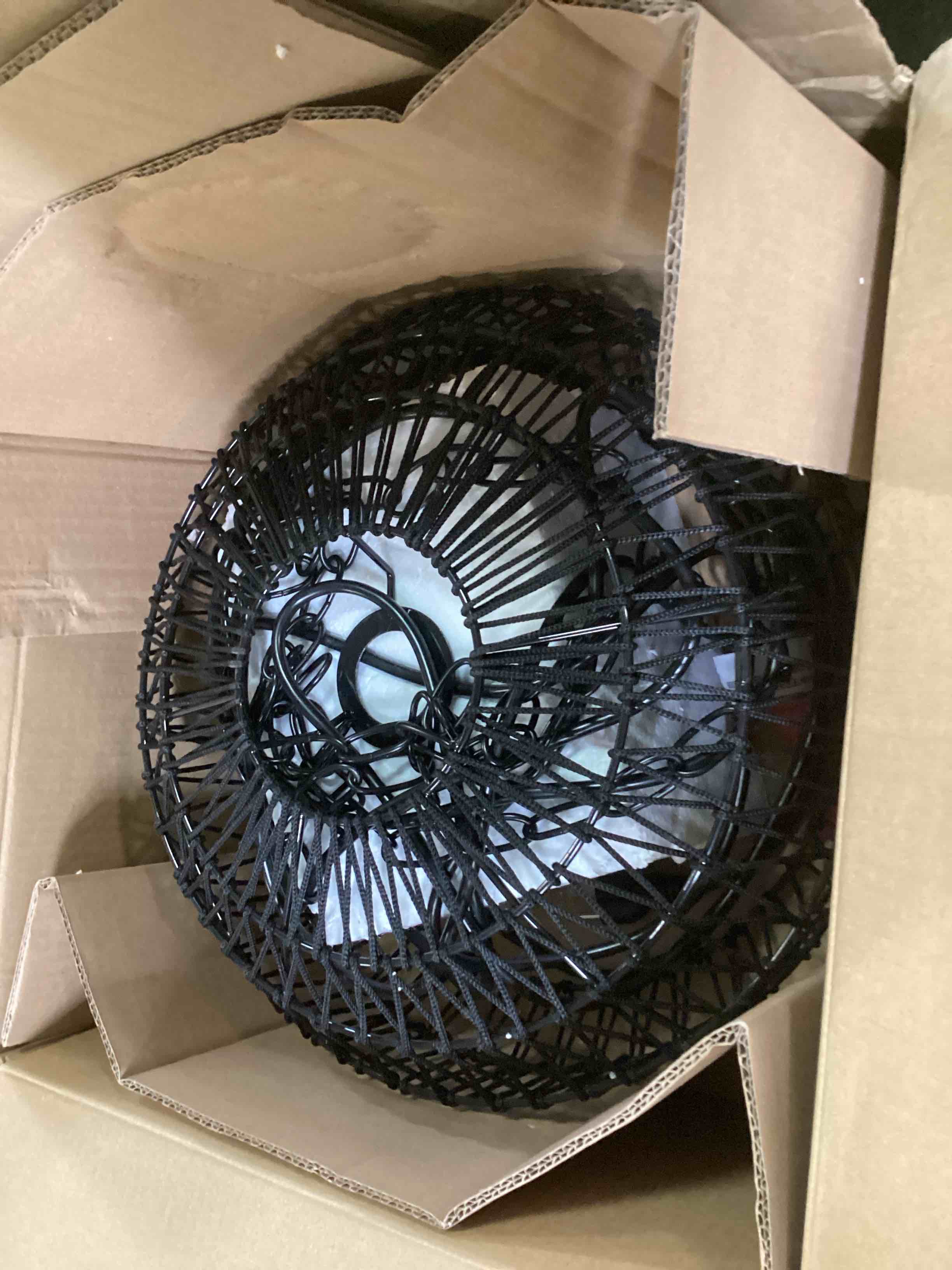 https://s3.amazonaws.com/lotting-images-prod/bidfta/RED6530110_1719257436029.jpeg