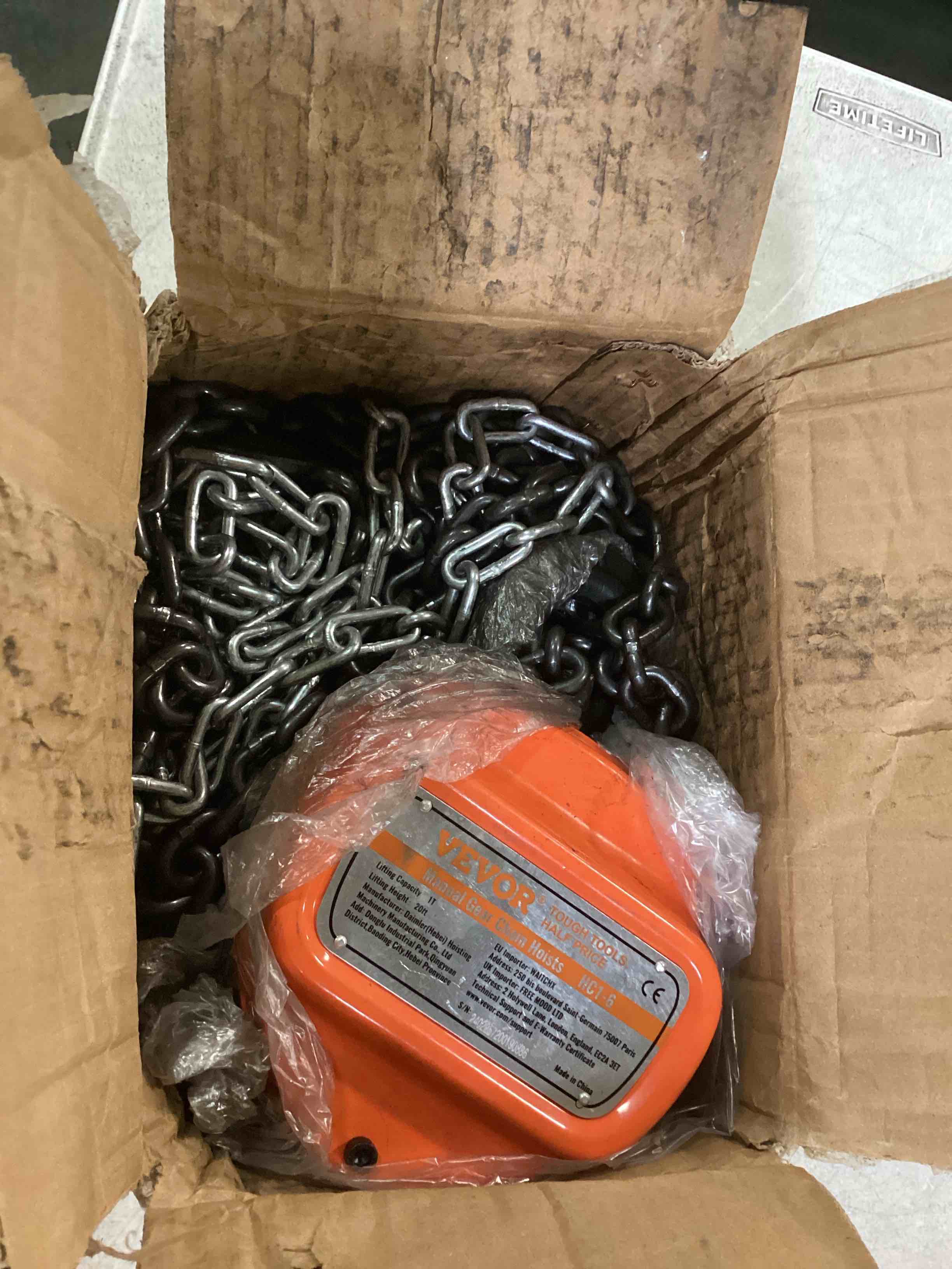 https://s3.amazonaws.com/lotting-images-prod/bidfta/RED6530282_1719321158525.jpeg