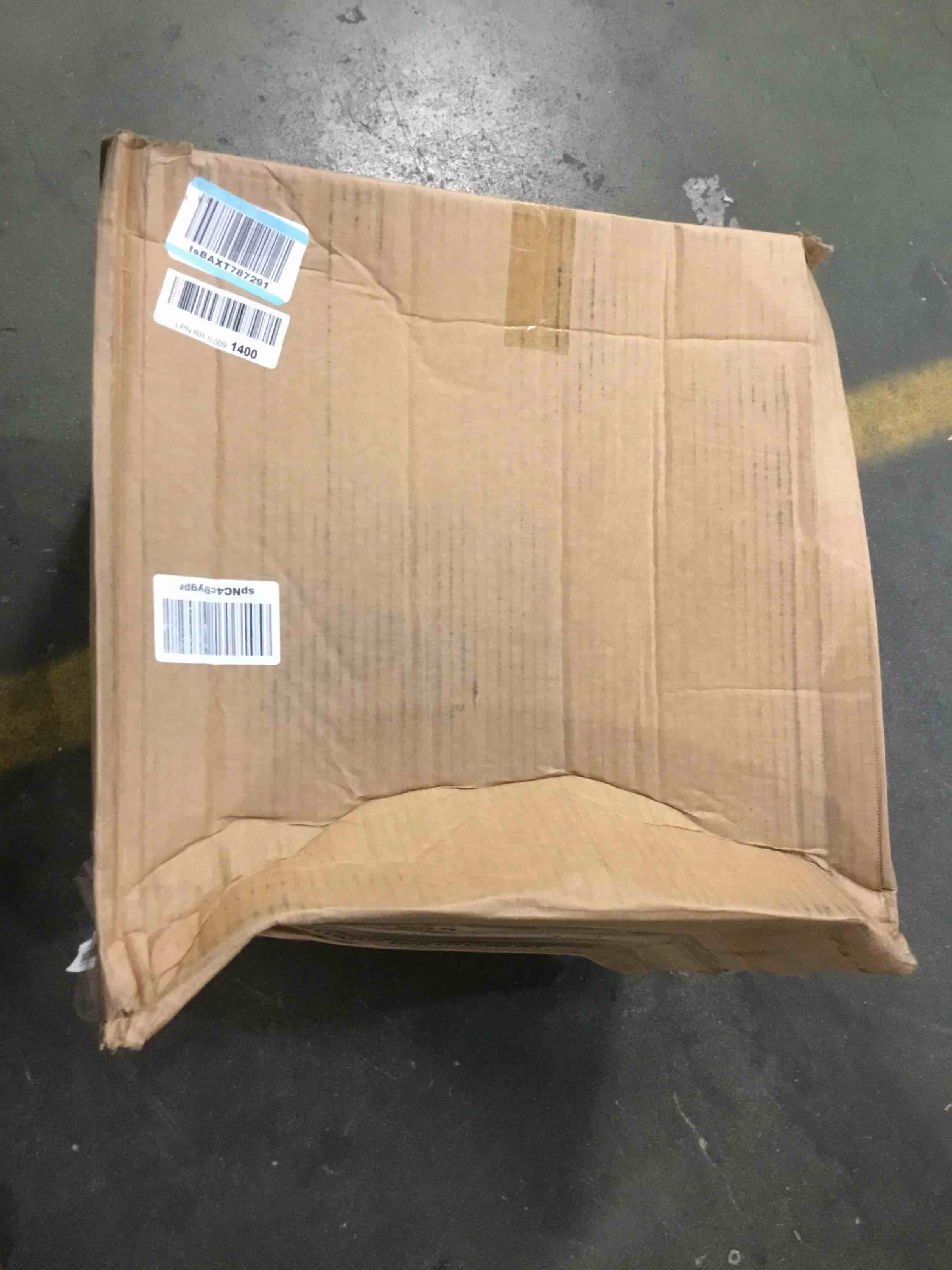 https://s3.amazonaws.com/lotting-images-prod/bidfta/RED6530513_1719359736527.jpeg