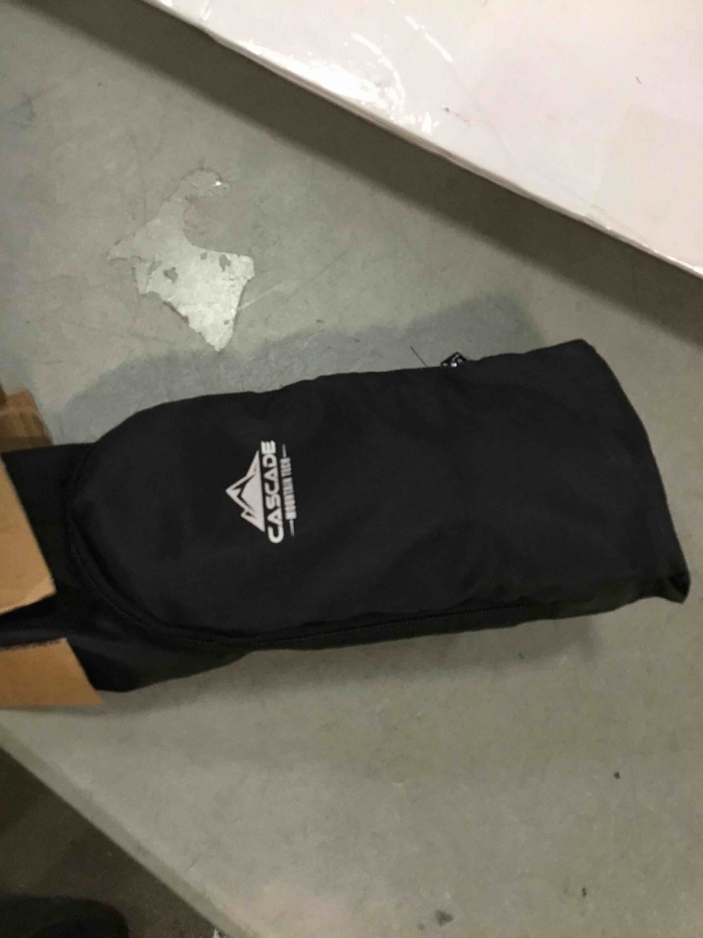 https://s3.amazonaws.com/lotting-images-prod/bidfta/RED6532559_1719589086470.jpeg