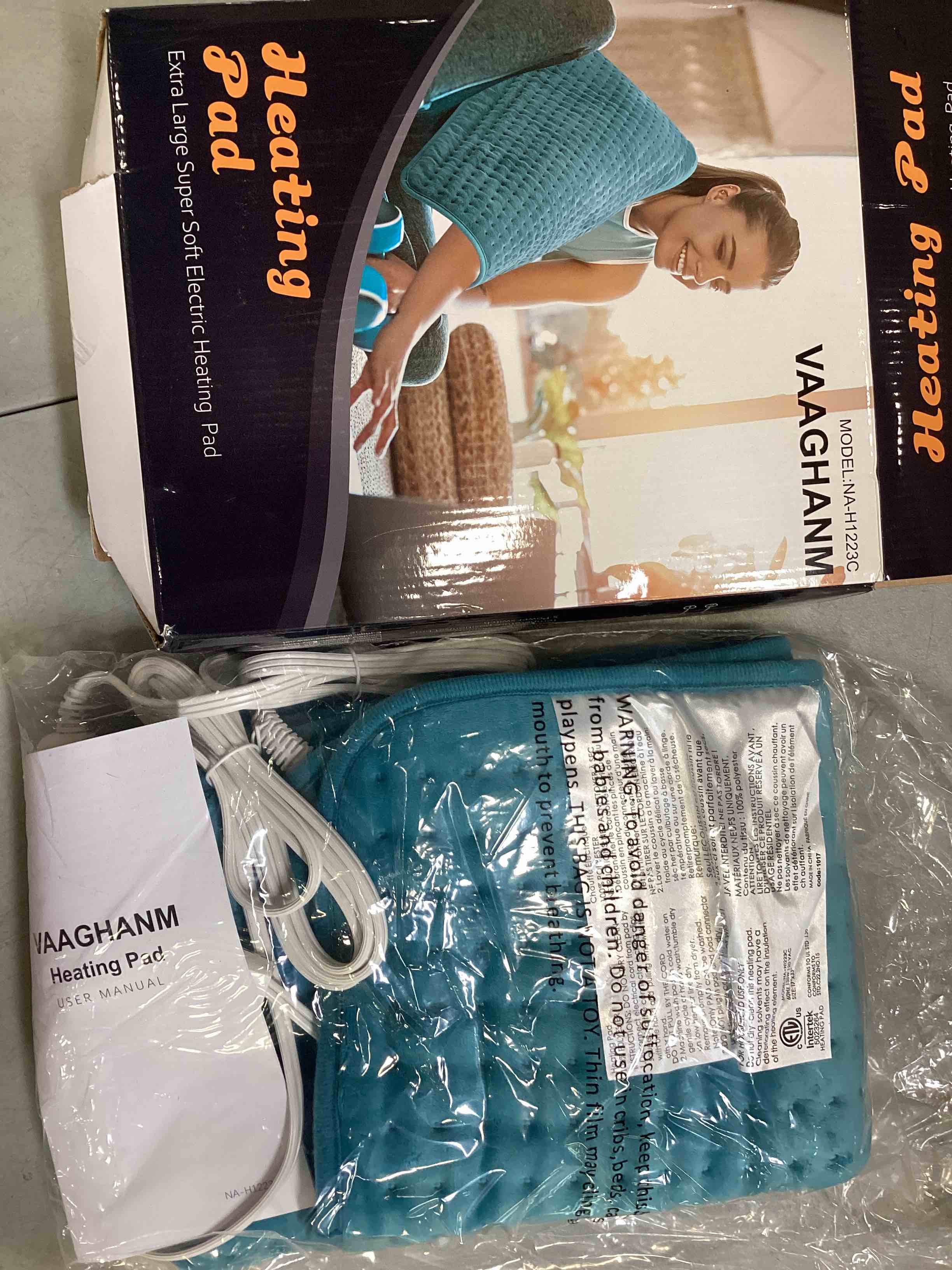 https://s3.amazonaws.com/lotting-images-prod/bidfta/RED6534677_1718980650955.jpeg