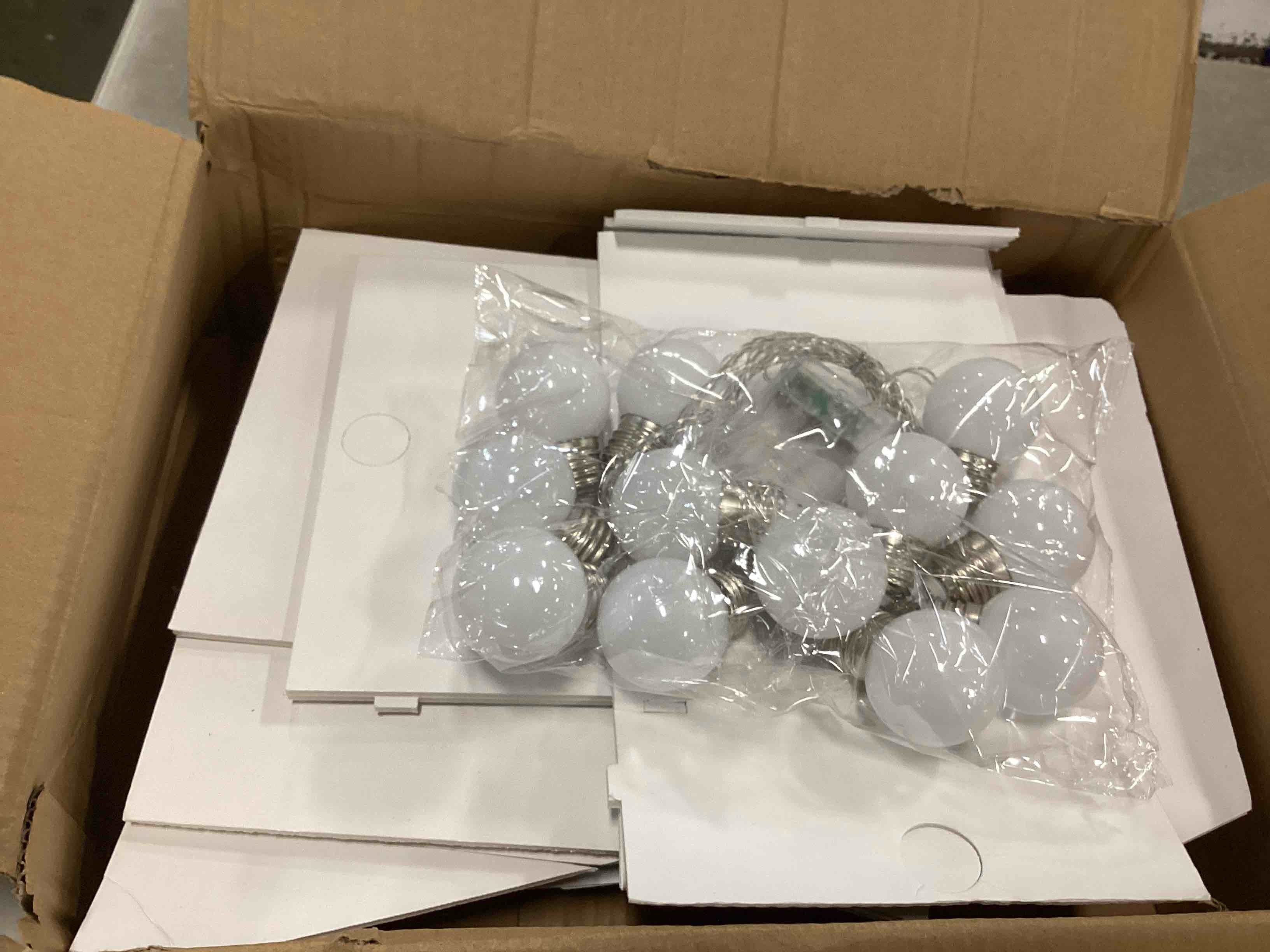 https://s3.amazonaws.com/lotting-images-prod/bidfta/RED6534794_1719063679944.jpeg