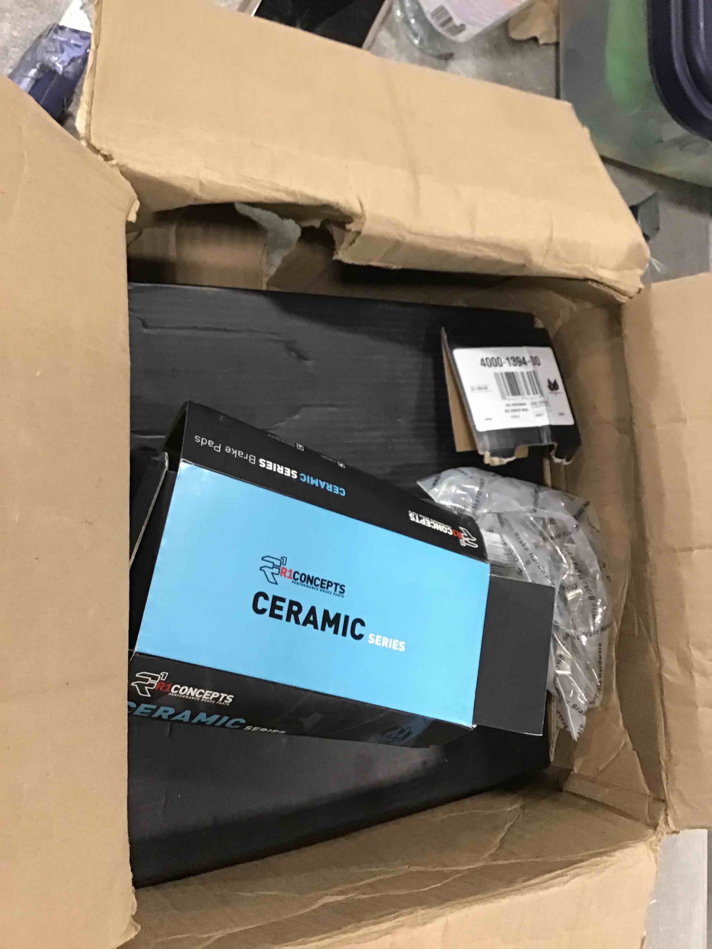 https://s3.amazonaws.com/lotting-images-prod/bidfta/RED6535070_1719279676941.jpeg