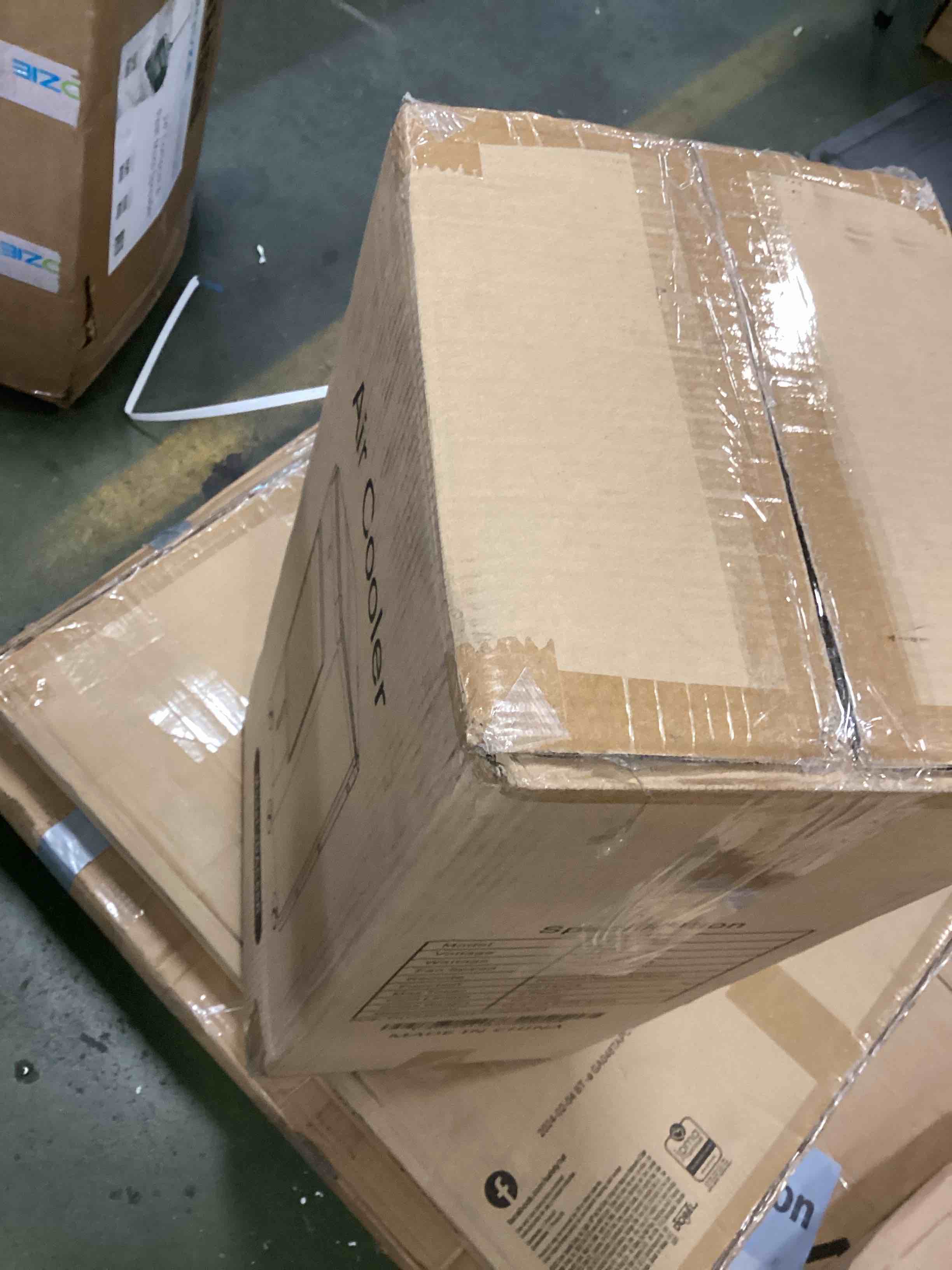 https://s3.amazonaws.com/lotting-images-prod/bidfta/RED6535230_1719319272023.jpeg