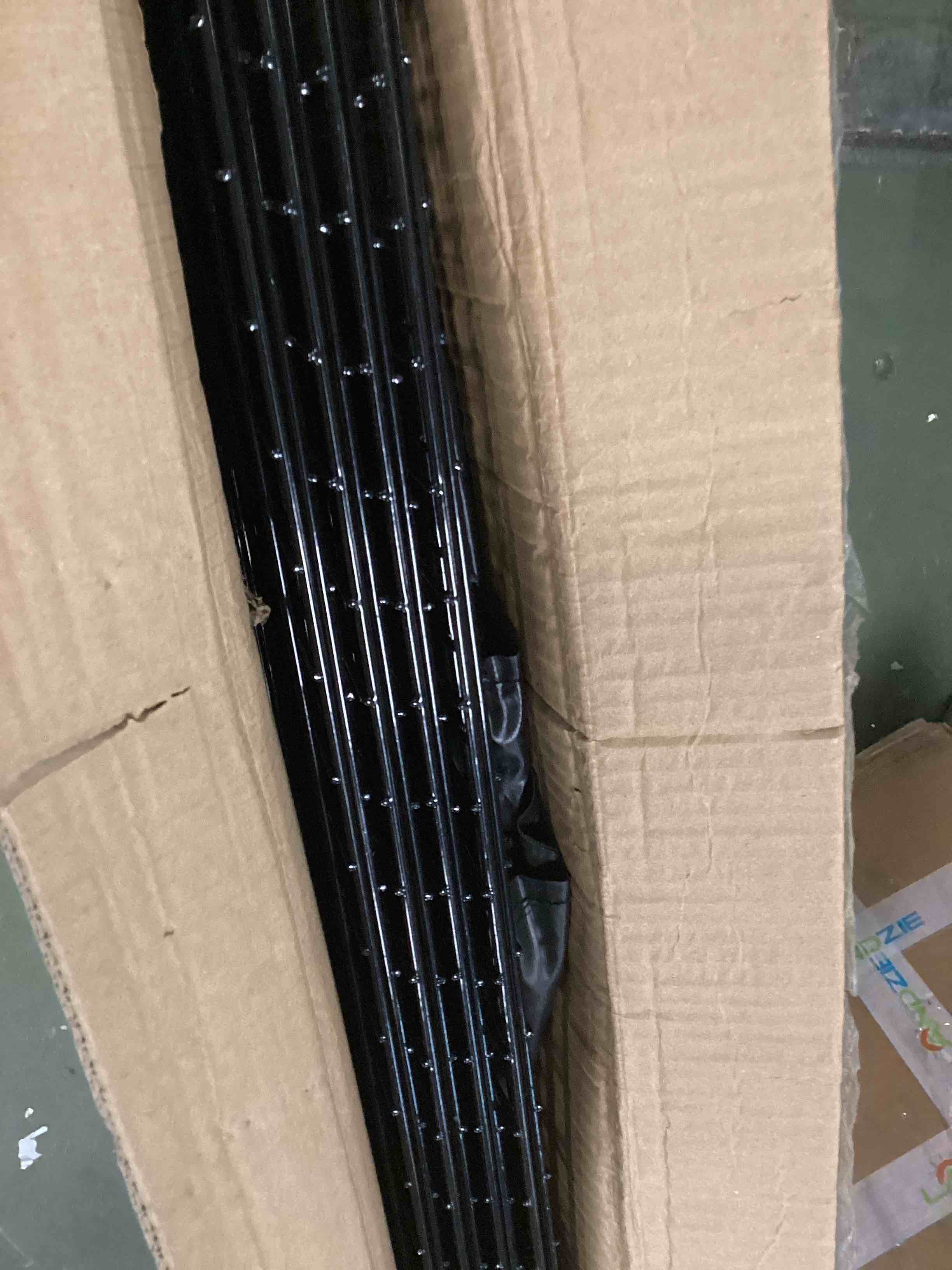 https://s3.amazonaws.com/lotting-images-prod/bidfta/RED6535367_1719336590926.jpeg